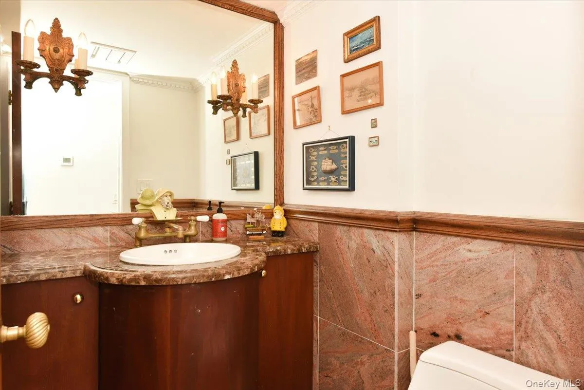 3 Mill Pond Lane, Oyster Bay, NY, 5 Bedrooms Bedrooms, 10 Rooms Rooms,5 BathroomsBathrooms,Residential Lease,For Rent,Mill Pond,0,961266 3 Mill Pond Lane, Oyster Bay, NY, 5 Bedrooms Bedrooms, 10 Rooms Rooms,5 BathroomsBathrooms,Residential Lease,For Rent,Mill Pond,0,961266