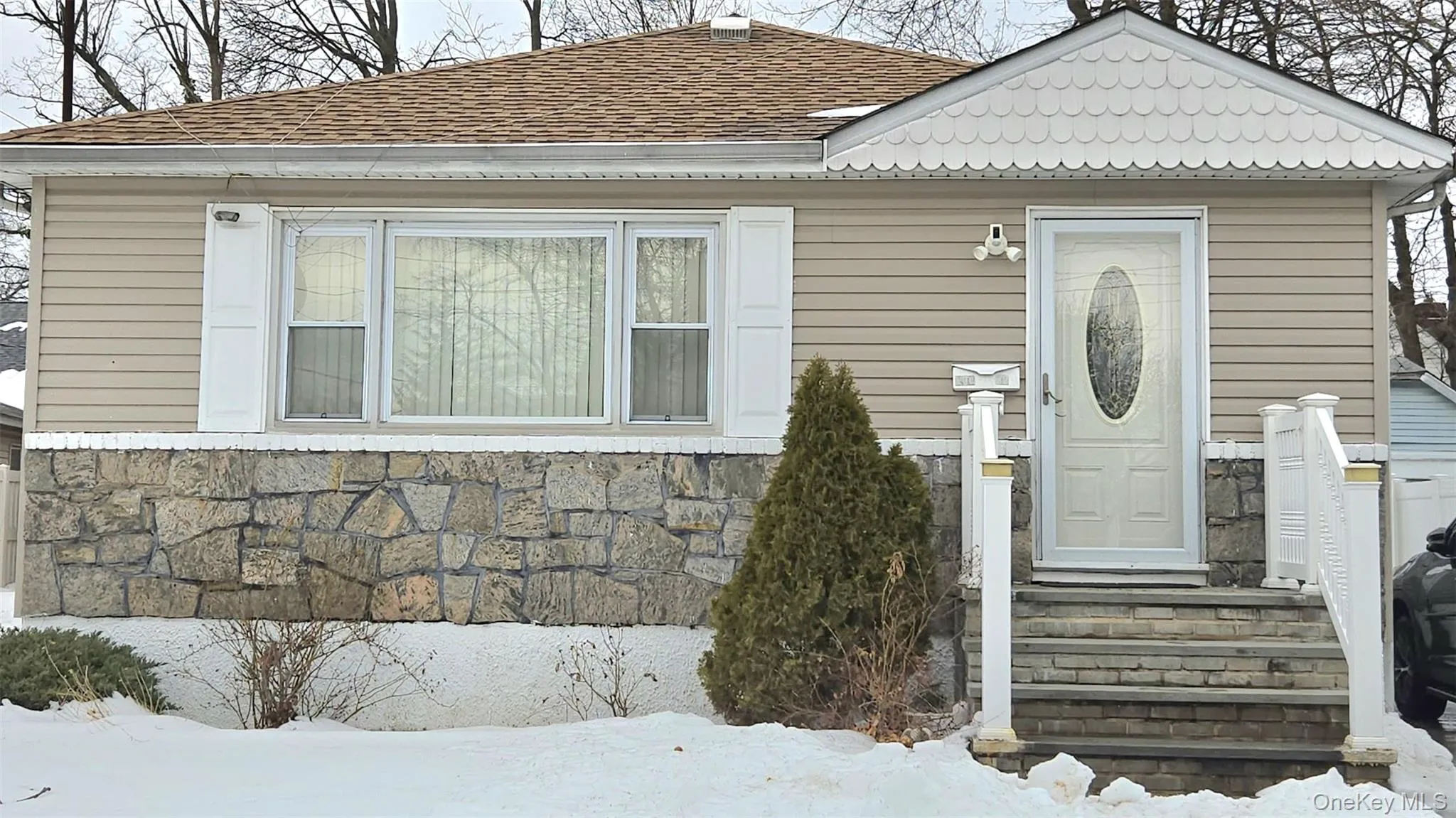 137-22 242nd Street, New York, NY, 2 Bedrooms Bedrooms, 5 Rooms Rooms,1 BathroomBathrooms,Residential Lease,For Rent,242nd,0,961274 137-22 242nd Street, New York, NY, 2 Bedrooms Bedrooms, 5 Rooms Rooms,1 BathroomBathrooms,Residential Lease,For Rent,242nd,0,961274