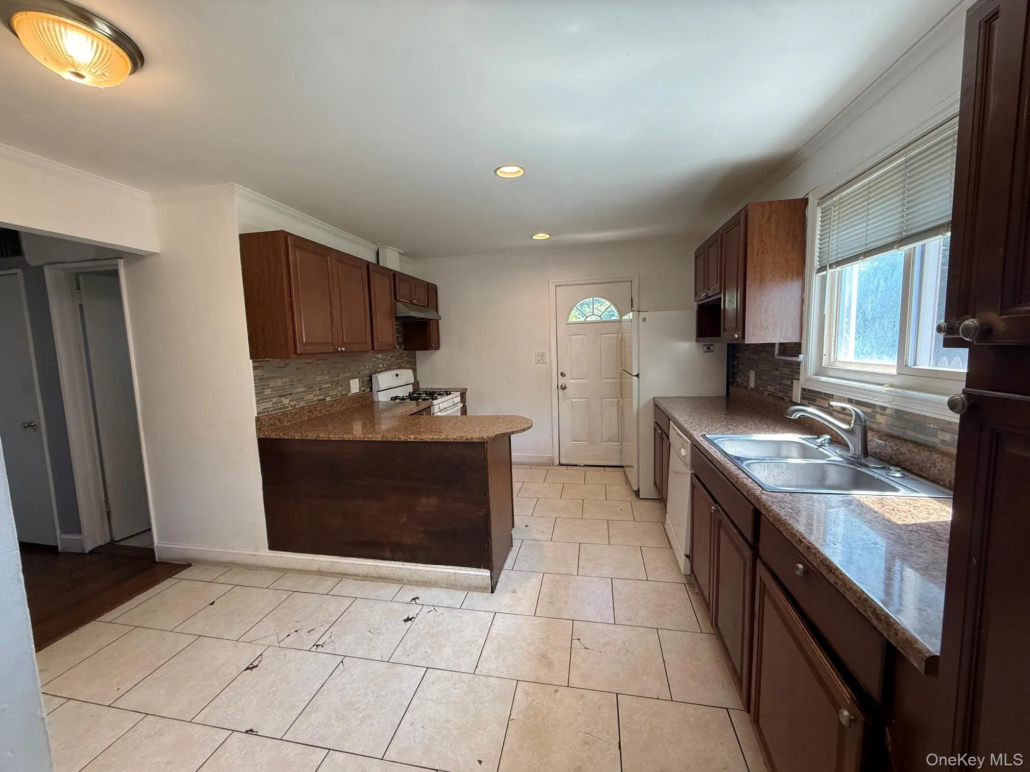 45 Oakley Drive, Huntington, NY, 4 Bedrooms Bedrooms, 6 Rooms Rooms,2 BathroomsBathrooms,Residential,For Rent,Oakley,0,961285 45 Oakley Drive, Huntington, NY, 4 Bedrooms Bedrooms, 6 Rooms Rooms,2 BathroomsBathrooms,Residential,For Rent,Oakley,0,961285