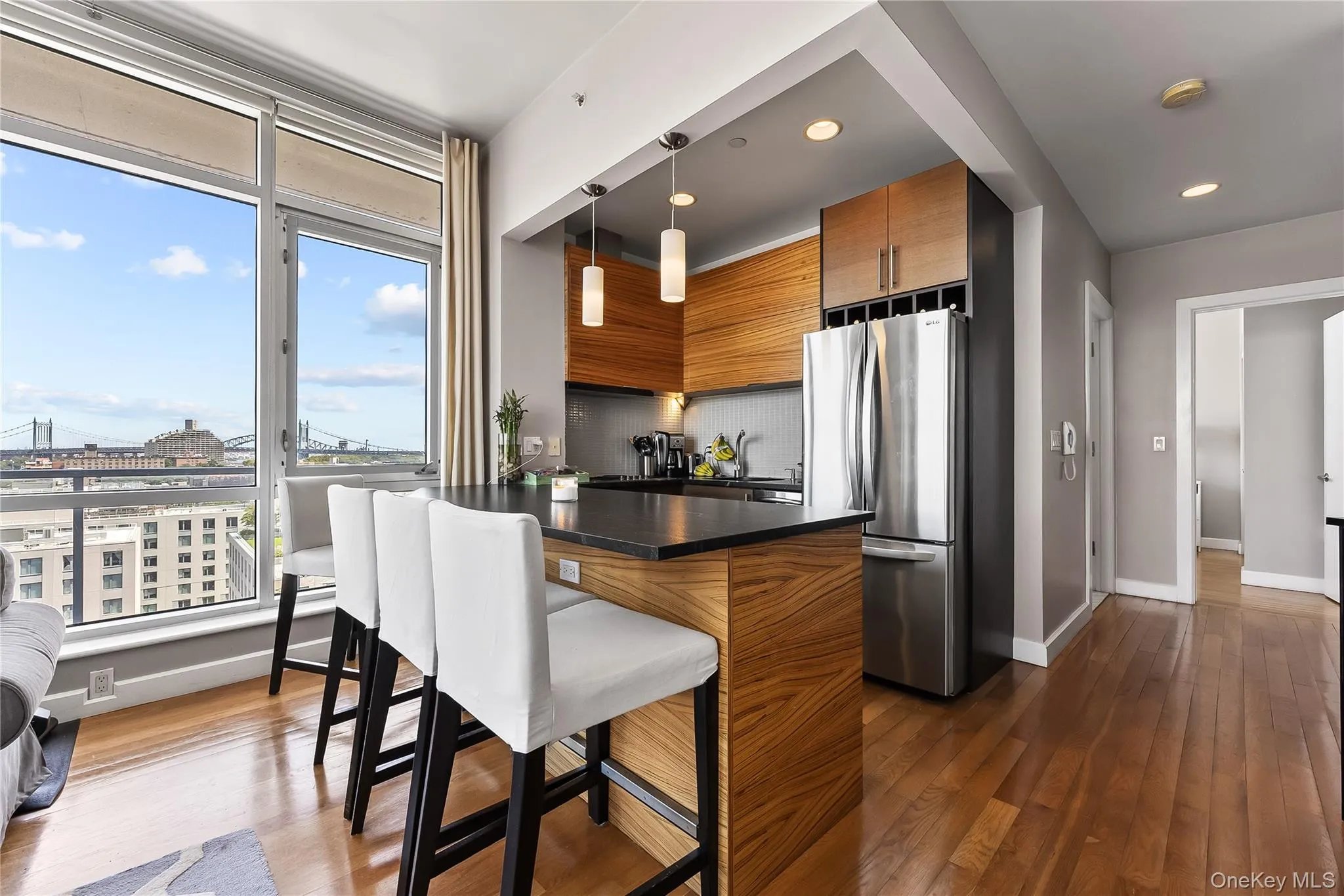 11-24 31st Avenue, New York, NY, 2 Bedrooms Bedrooms, 4 Rooms Rooms,1 BathroomBathrooms,Residential Sale,For Rent,31st,0,961297 11-24 31st Avenue, New York, NY, 2 Bedrooms Bedrooms, 4 Rooms Rooms,1 BathroomBathrooms,Residential Sale,For Rent,31st,0,961297