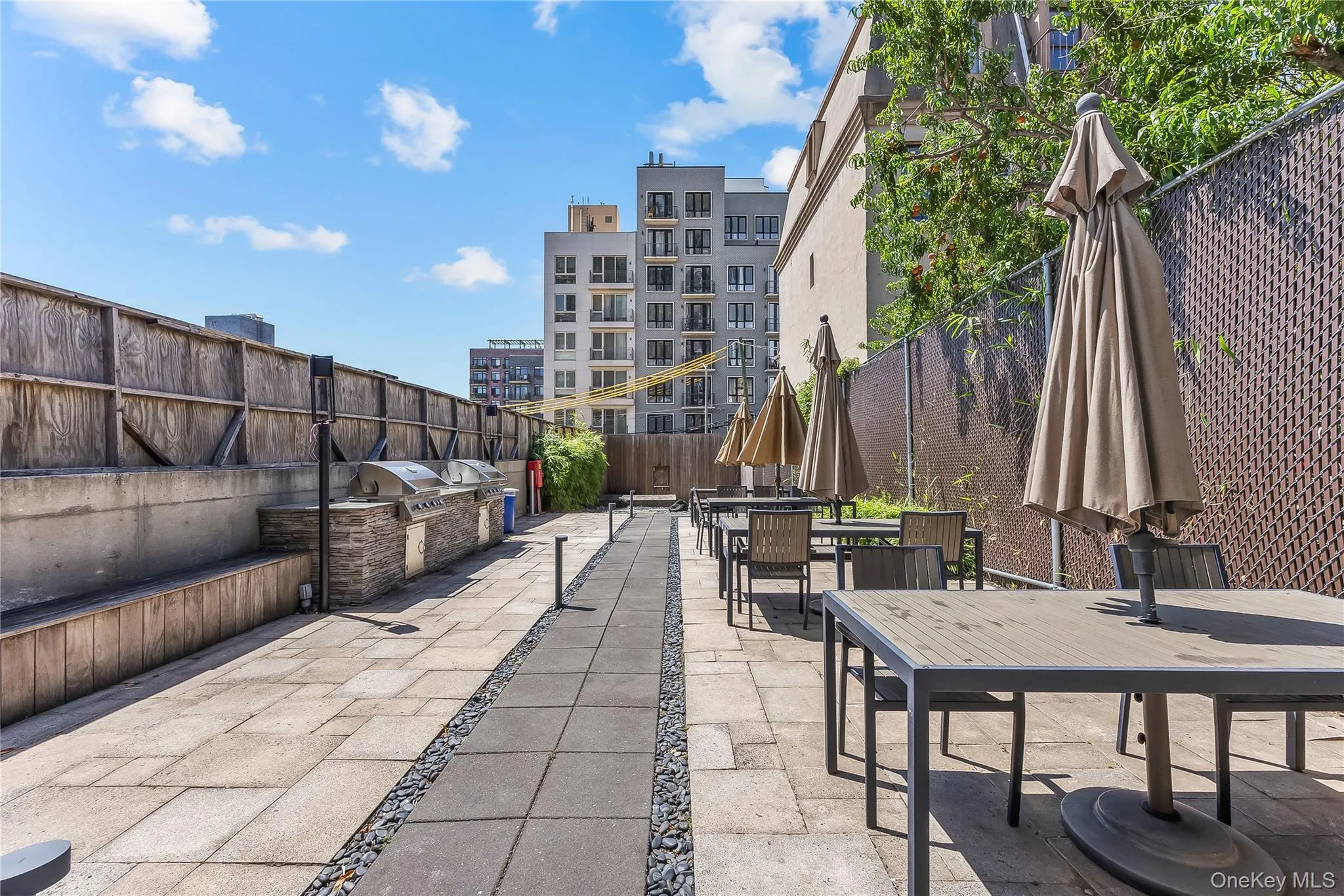 11-24 31st Avenue, New York, NY, 2 Bedrooms Bedrooms, 4 Rooms Rooms,1 BathroomBathrooms,Residential Sale,For Rent,31st,0,961297 11-24 31st Avenue, New York, NY, 2 Bedrooms Bedrooms, 4 Rooms Rooms,1 BathroomBathrooms,Residential Sale,For Rent,31st,0,961297