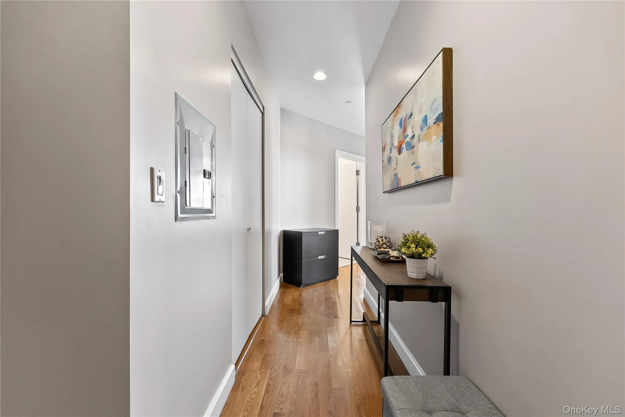 11-24 31st Avenue, New York, NY, 2 Bedrooms Bedrooms, 4 Rooms Rooms,1 BathroomBathrooms,Residential Sale,For Rent,31st,0,961297 11-24 31st Avenue, New York, NY, 2 Bedrooms Bedrooms, 4 Rooms Rooms,1 BathroomBathrooms,Residential Sale,For Rent,31st,0,961297