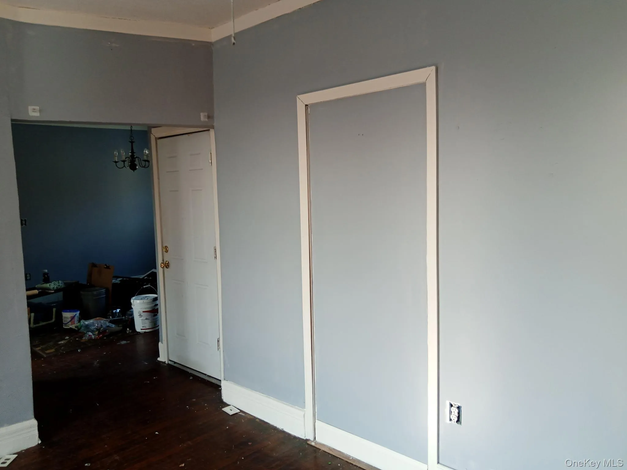hallway to dining room newly painted hallway to dining room newly painted