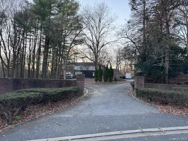 4 August Lane, North Hempstead, NY, 5 Bedrooms Bedrooms, 10 Rooms Rooms,3 BathroomsBathrooms,Residential,For Rent,August,0,KEY961318 4 August Lane, North Hempstead, NY, 5 Bedrooms Bedrooms, 10 Rooms Rooms,3 BathroomsBathrooms,Residential,For Rent,August,0,KEY961318