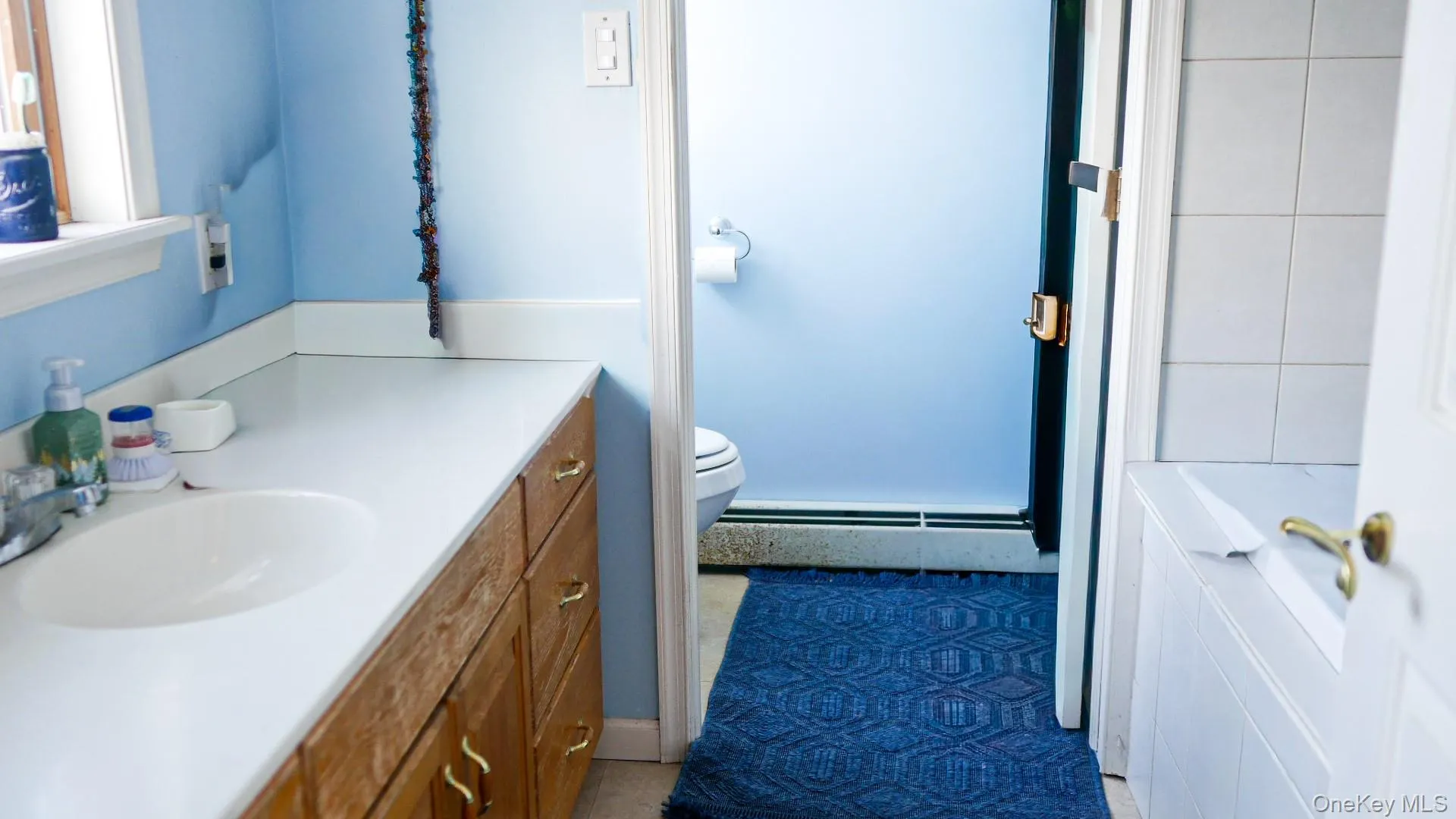6 Rock View Lane, Fallsburg, NY, 3 Bedrooms Bedrooms, 10 Rooms Rooms,2 BathroomsBathrooms,Residential,For Rent,Rock View,0,961337 6 Rock View Lane, Fallsburg, NY, 3 Bedrooms Bedrooms, 10 Rooms Rooms,2 BathroomsBathrooms,Residential,For Rent,Rock View,0,961337