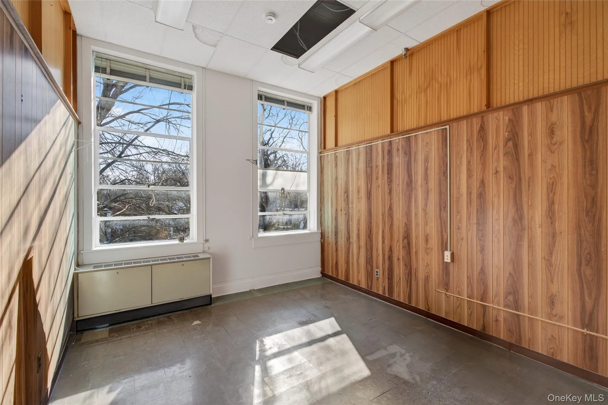 61 Crown Street, Kingston, NY, ,Commercial Lease,For Rent,Crown,0,961372 61 Crown Street, Kingston, NY, ,Commercial Lease,For Rent,Crown,0,961372