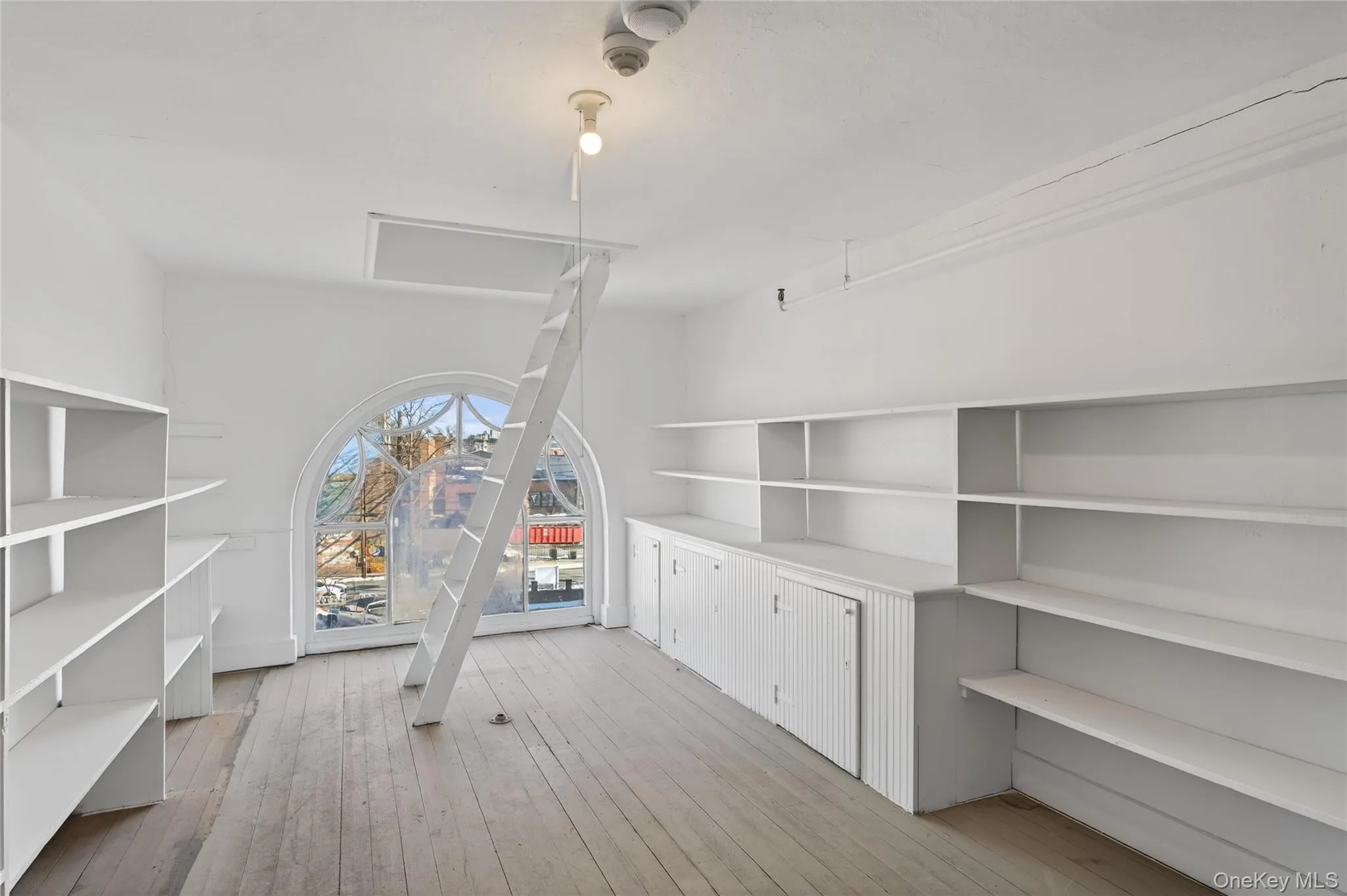 61 Crown Street, Kingston, NY, ,Commercial Lease,For Rent,Crown,0,961372 61 Crown Street, Kingston, NY, ,Commercial Lease,For Rent,Crown,0,961372