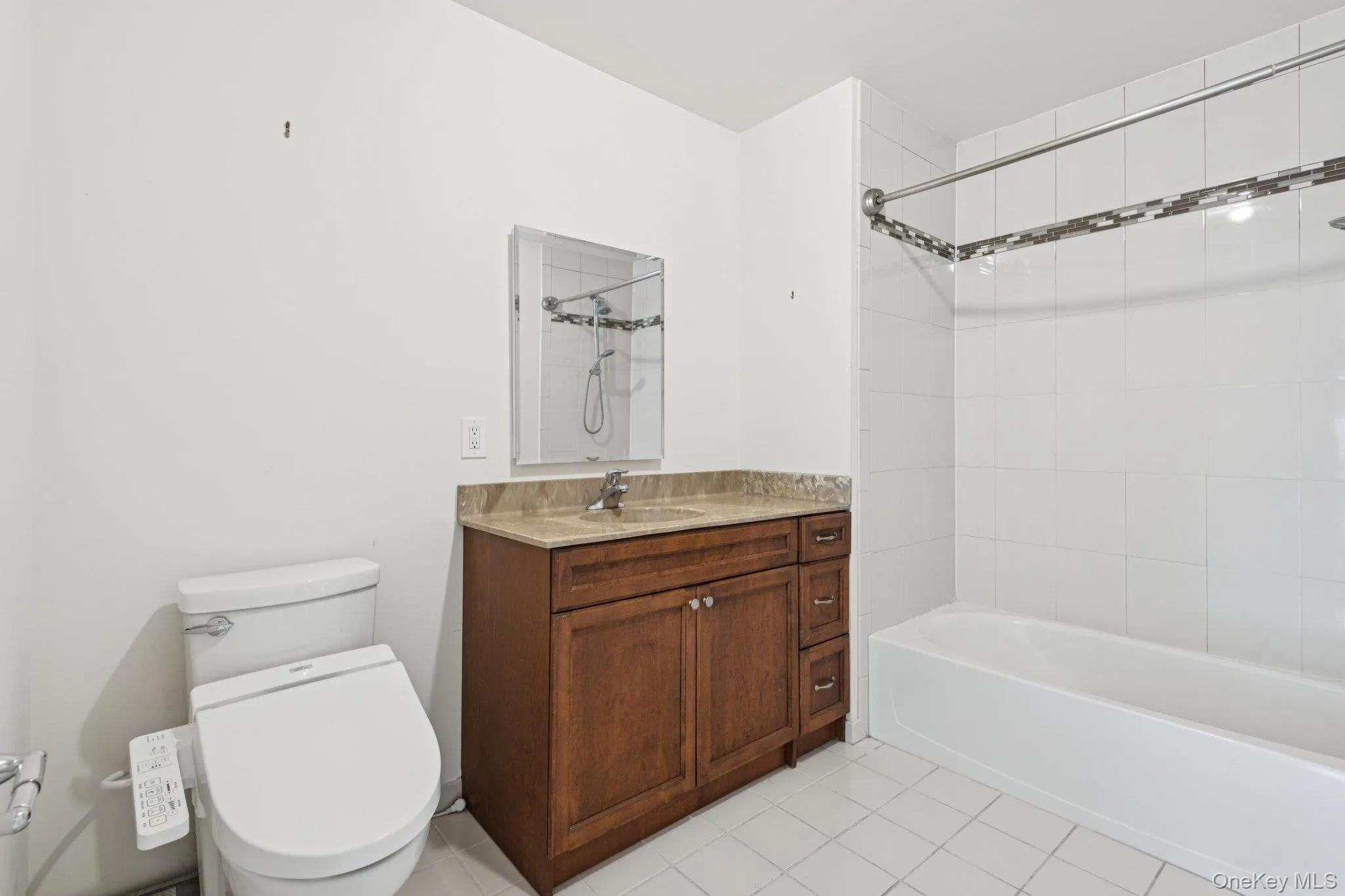 37 Weatherby Lane, Islip, NY, 2 Bedrooms Bedrooms, 5 Rooms Rooms,2 BathroomsBathrooms,Residential Lease,For Rent,Weatherby,0,961378 37 Weatherby Lane, Islip, NY, 2 Bedrooms Bedrooms, 5 Rooms Rooms,2 BathroomsBathrooms,Residential Lease,For Rent,Weatherby,0,961378