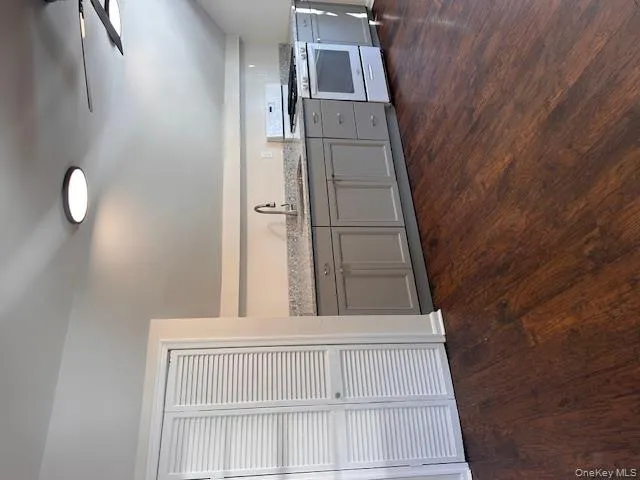 50 South Street, Marlboro, NY, 2 Bedrooms Bedrooms, 4 Rooms Rooms,1 BathroomBathrooms,Residential Lease,For Rent,South,0,961417 50 South Street, Marlboro, NY, 2 Bedrooms Bedrooms, 4 Rooms Rooms,1 BathroomBathrooms,Residential Lease,For Rent,South,0,961417