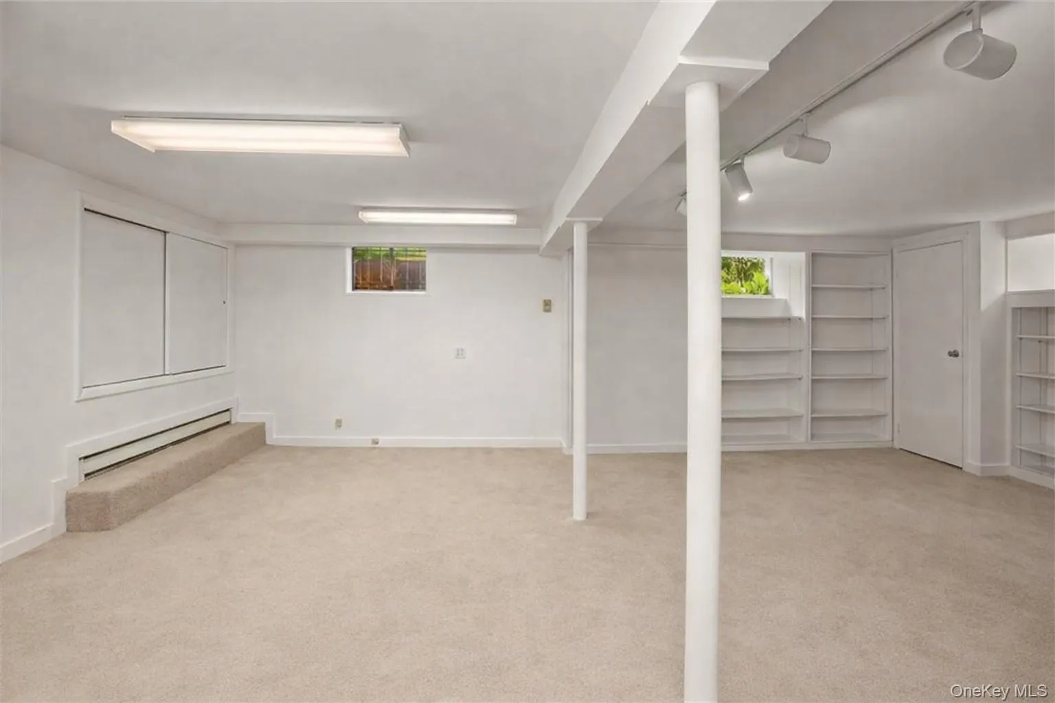 6 Wildway, Yonkers, NY, 4 Bedrooms Bedrooms, 7 Rooms Rooms,2 BathroomsBathrooms,Residential Lease,For Rent,Wildway,0,961448 6 Wildway, Yonkers, NY, 4 Bedrooms Bedrooms, 7 Rooms Rooms,2 BathroomsBathrooms,Residential Lease,For Rent,Wildway,0,961448
