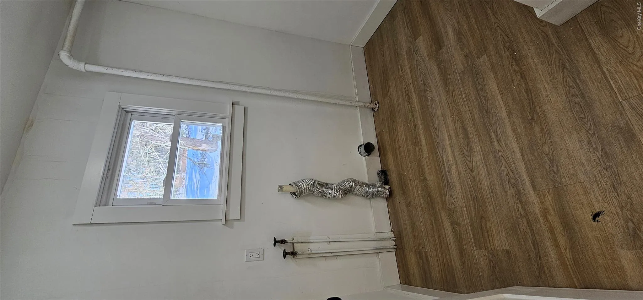 1240 Co Road 23, Tusten, NY, 3 Bedrooms Bedrooms, 7 Rooms Rooms,2 BathroomsBathrooms,Residential Lease,For Rent,Co Road 23,0,961451 1240 Co Road 23, Tusten, NY, 3 Bedrooms Bedrooms, 7 Rooms Rooms,2 BathroomsBathrooms,Residential Lease,For Rent,Co Road 23,0,961451