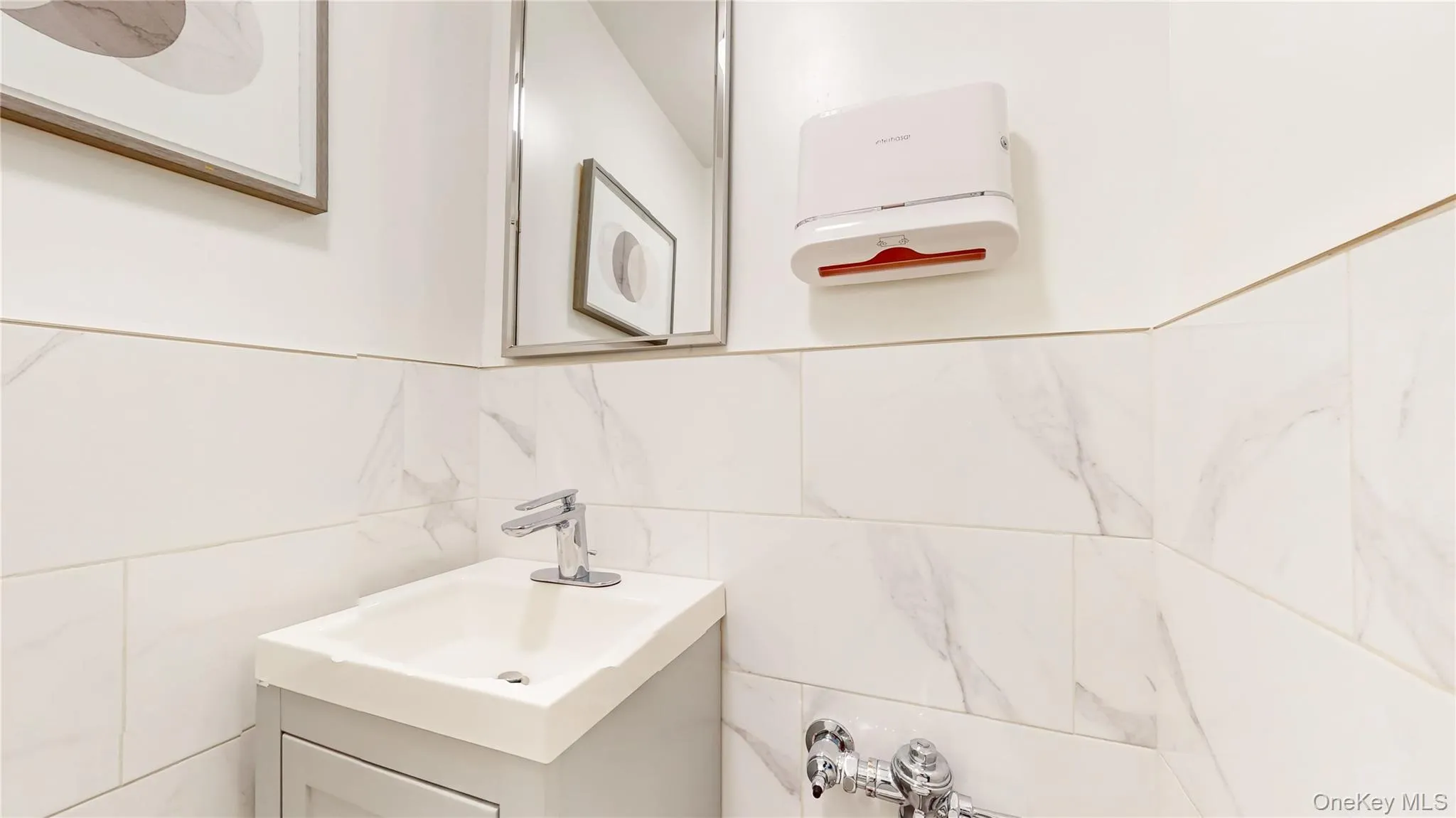 Bathroom with vanity Bathroom with vanity