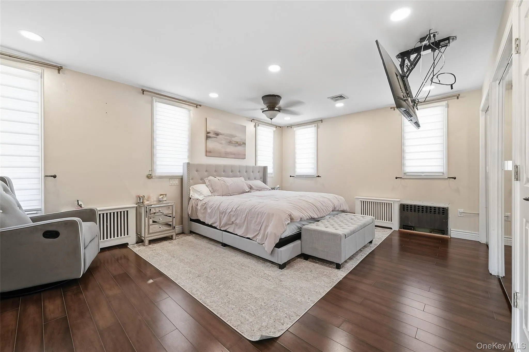 2310 Bergen Avenue, New York, NY, 5 Bedrooms Bedrooms, 10 Rooms Rooms,2 BathroomsBathrooms,Residential,For Rent,Bergen,0,961471 2310 Bergen Avenue, New York, NY, 5 Bedrooms Bedrooms, 10 Rooms Rooms,2 BathroomsBathrooms,Residential,For Rent,Bergen,0,961471