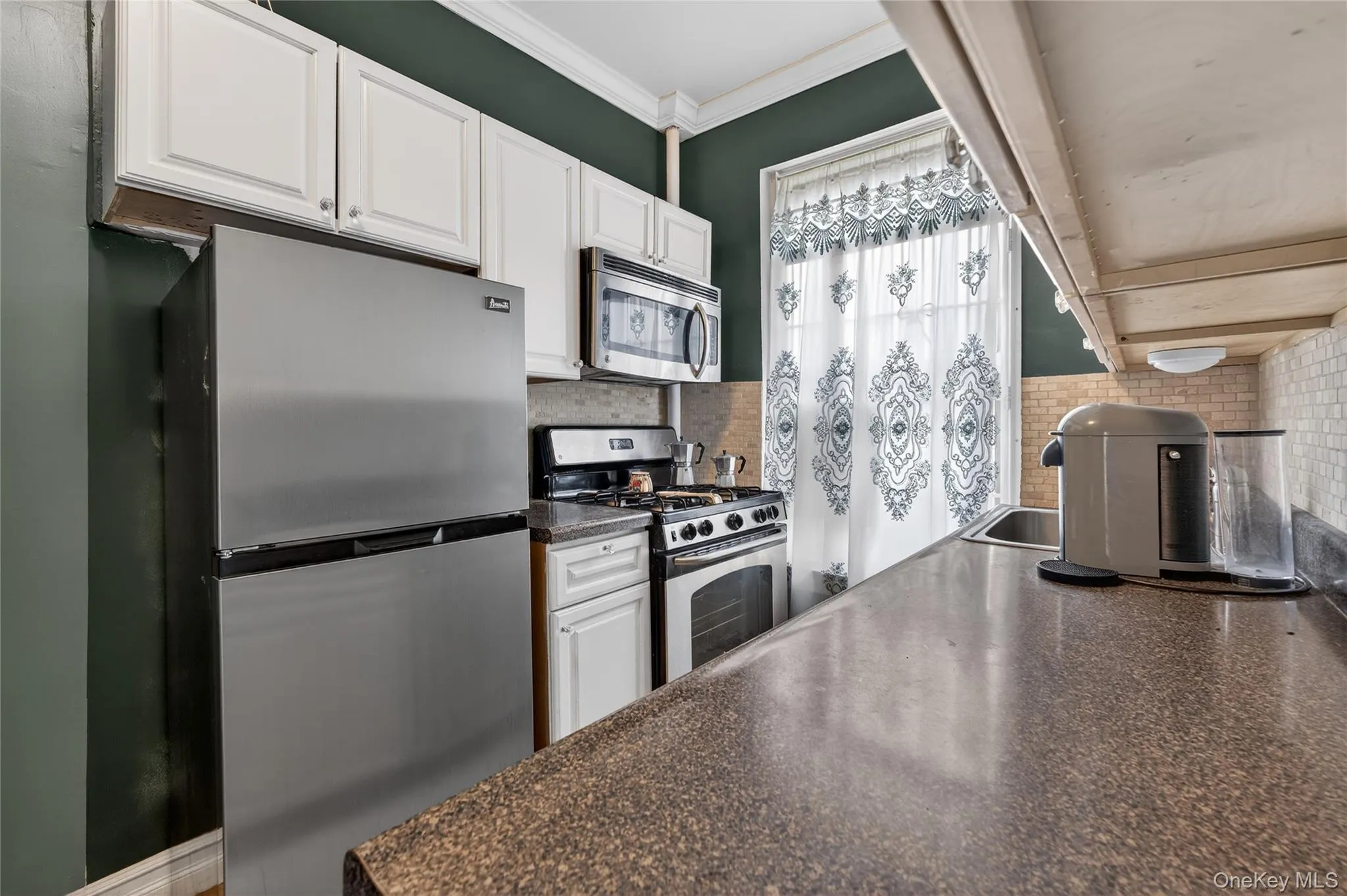 225 Bennett Avenue, New York, NY, 3 Rooms Rooms,1 BathroomBathrooms,Residential,For Rent,Bennett,0,961472 225 Bennett Avenue, New York, NY, 3 Rooms Rooms,1 BathroomBathrooms,Residential,For Rent,Bennett,0,961472
