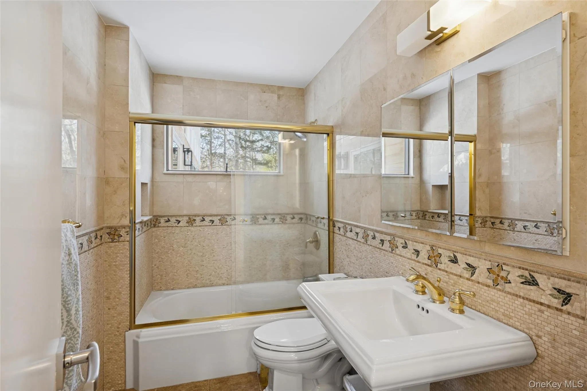 15 Rivers Road, East Hampton, NY, 3 Bedrooms Bedrooms, 10 Rooms Rooms,4 BathroomsBathrooms,Residential Lease,For Rent,Rivers,0,961484 15 Rivers Road, East Hampton, NY, 3 Bedrooms Bedrooms, 10 Rooms Rooms,4 BathroomsBathrooms,Residential Lease,For Rent,Rivers,0,961484