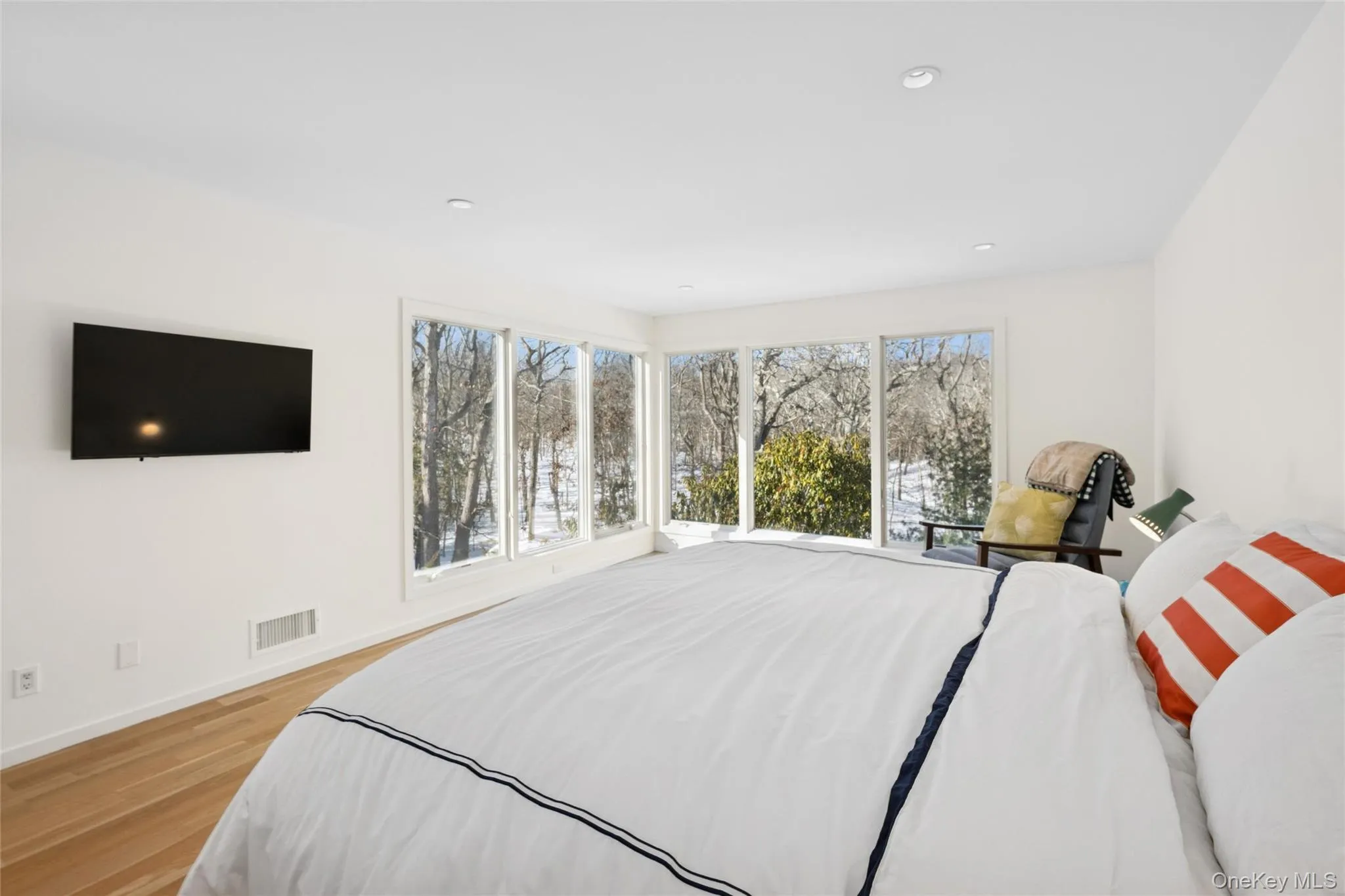 15 Rivers Road, East Hampton, NY, 3 Bedrooms Bedrooms, 10 Rooms Rooms,4 BathroomsBathrooms,Residential Lease,For Rent,Rivers,0,961484 15 Rivers Road, East Hampton, NY, 3 Bedrooms Bedrooms, 10 Rooms Rooms,4 BathroomsBathrooms,Residential Lease,For Rent,Rivers,0,961484