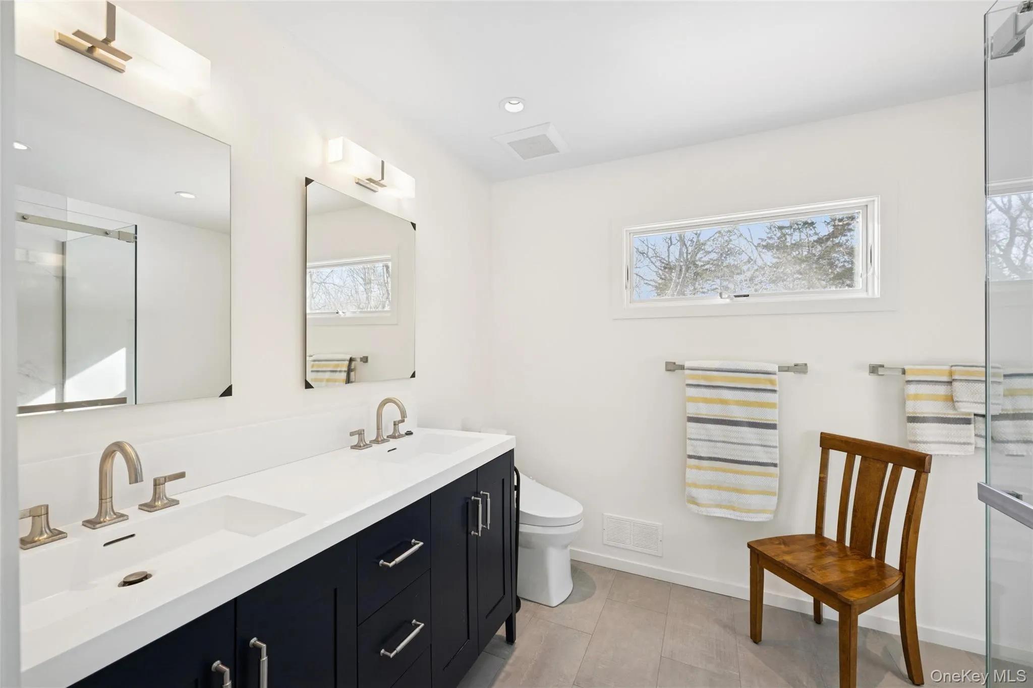 15 Rivers Road, East Hampton, NY, 3 Bedrooms Bedrooms, 10 Rooms Rooms,4 BathroomsBathrooms,Residential Lease,For Rent,Rivers,0,961484 15 Rivers Road, East Hampton, NY, 3 Bedrooms Bedrooms, 10 Rooms Rooms,4 BathroomsBathrooms,Residential Lease,For Rent,Rivers,0,961484