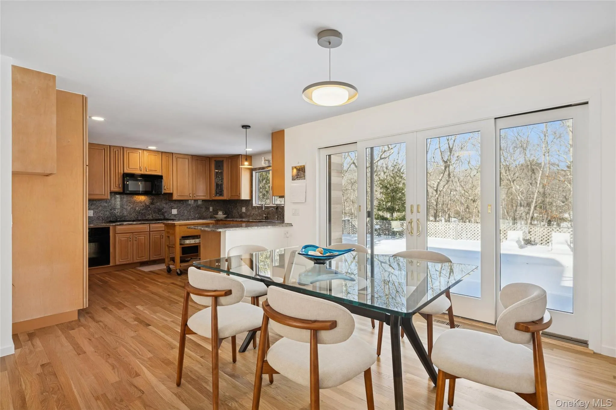 15 Rivers Road, East Hampton, NY, 3 Bedrooms Bedrooms, 10 Rooms Rooms,4 BathroomsBathrooms,Residential Lease,For Rent,Rivers,0,961484 15 Rivers Road, East Hampton, NY, 3 Bedrooms Bedrooms, 10 Rooms Rooms,4 BathroomsBathrooms,Residential Lease,For Rent,Rivers,0,961484