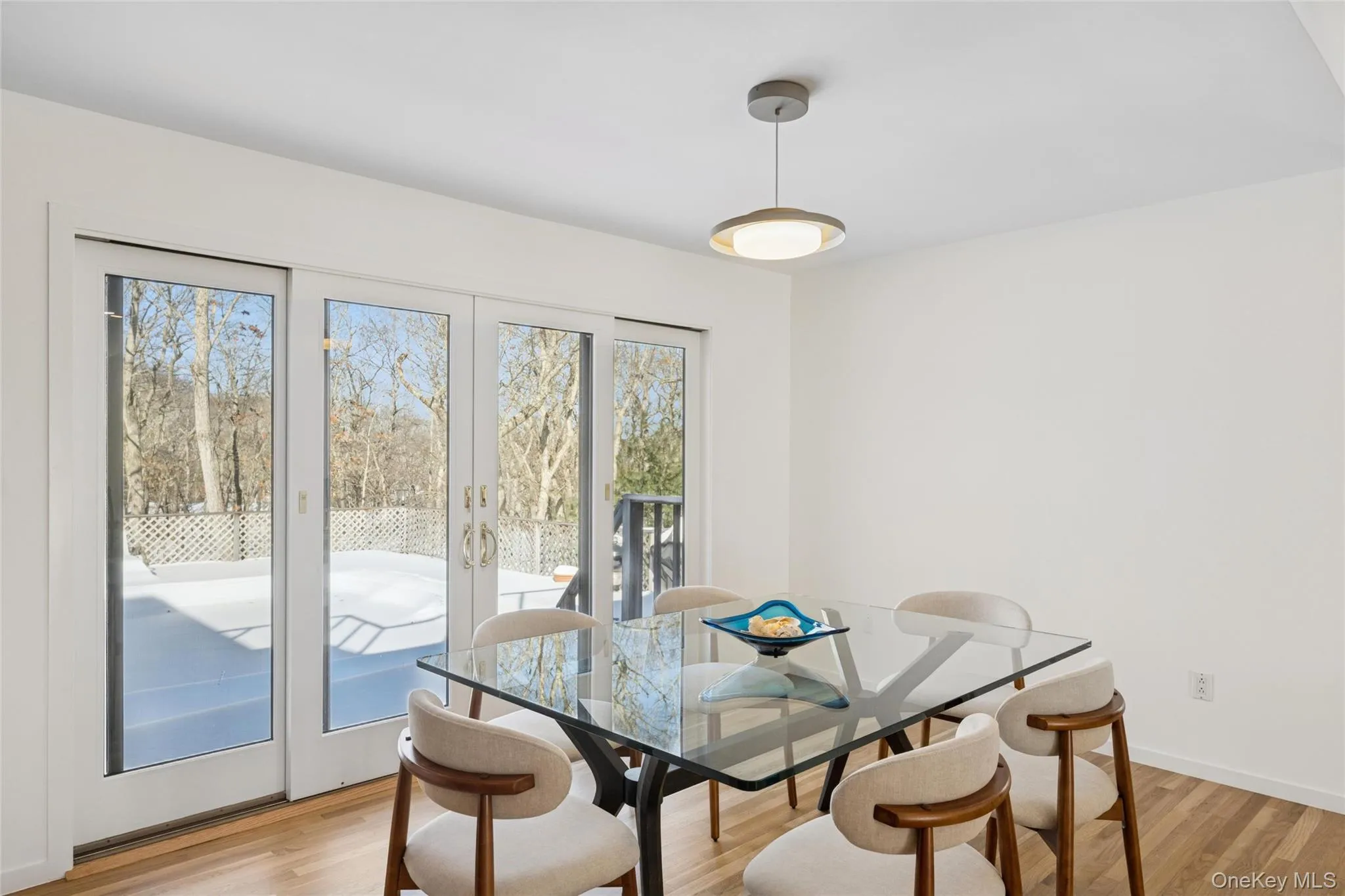 15 Rivers Road, East Hampton, NY, 3 Bedrooms Bedrooms, 10 Rooms Rooms,4 BathroomsBathrooms,Residential Lease,For Rent,Rivers,0,961484 15 Rivers Road, East Hampton, NY, 3 Bedrooms Bedrooms, 10 Rooms Rooms,4 BathroomsBathrooms,Residential Lease,For Rent,Rivers,0,961484