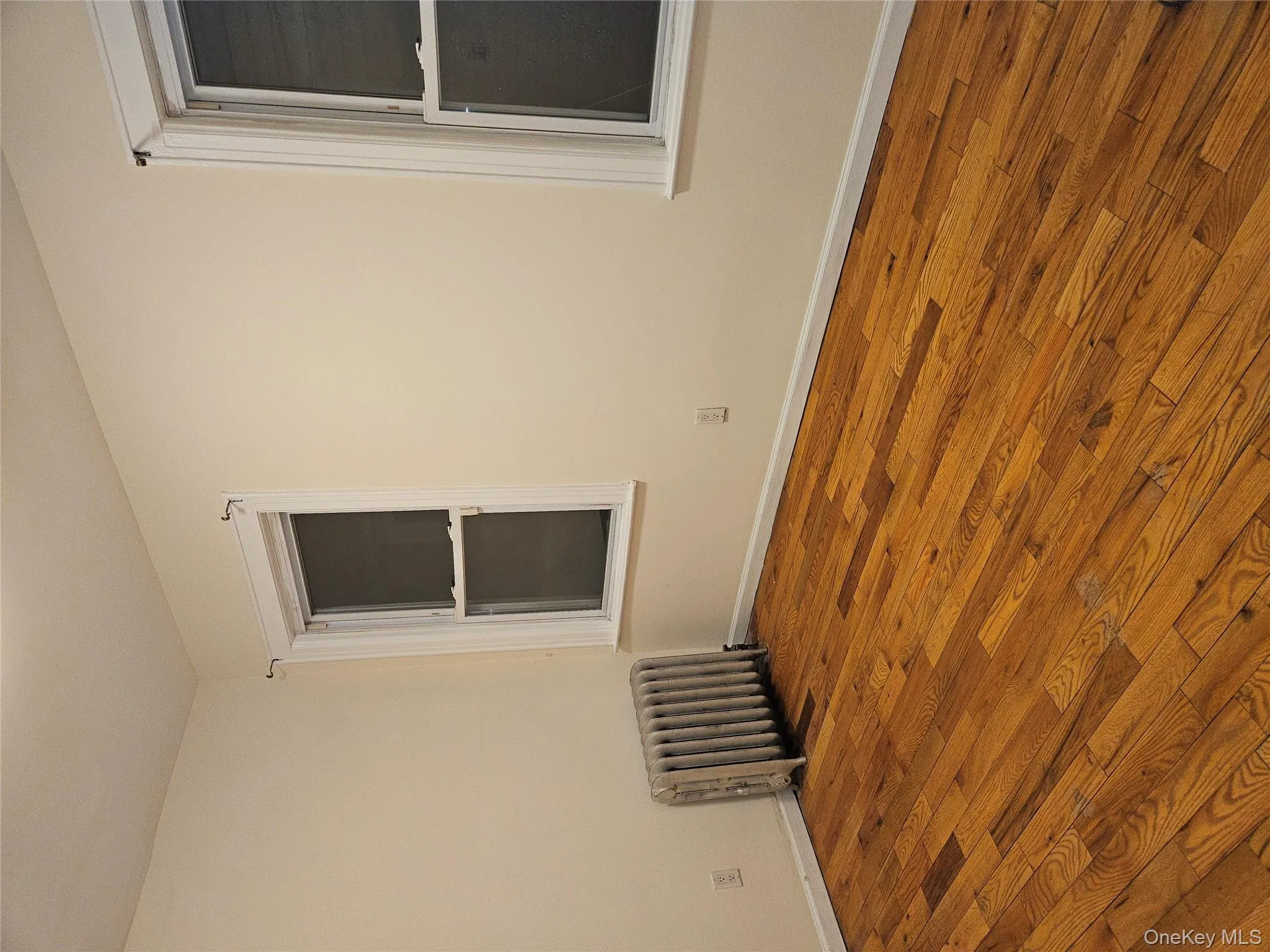 11649 147th Street, New York, NY, 3 Bedrooms Bedrooms, 6 Rooms Rooms,1 BathroomBathrooms,Residential Lease,For Rent,147th,0,961498 11649 147th Street, New York, NY, 3 Bedrooms Bedrooms, 6 Rooms Rooms,1 BathroomBathrooms,Residential Lease,For Rent,147th,0,961498