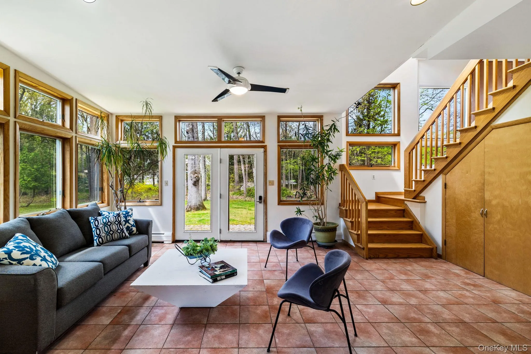 Large Windows and Transom Windows w/ High Ceilings and Views of the Property. Large Windows and Transom Windows w/ High Ceilings and Views of the Property.