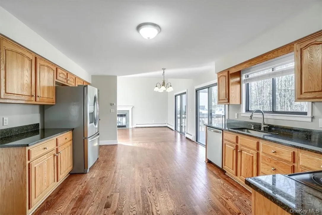 9 Oak Avenue, Somers, NY, 4 Bedrooms Bedrooms, 8 Rooms Rooms,2 BathroomsBathrooms,Residential Lease,For Rent,Oak,0,961513 9 Oak Avenue, Somers, NY, 4 Bedrooms Bedrooms, 8 Rooms Rooms,2 BathroomsBathrooms,Residential Lease,For Rent,Oak,0,961513