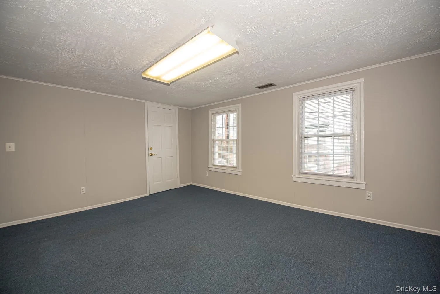 206 Main Street, Babylon, NY, ,Commercial Lease,For Rent,Main,0,961526 206 Main Street, Babylon, NY, ,Commercial Lease,For Rent,Main,0,961526