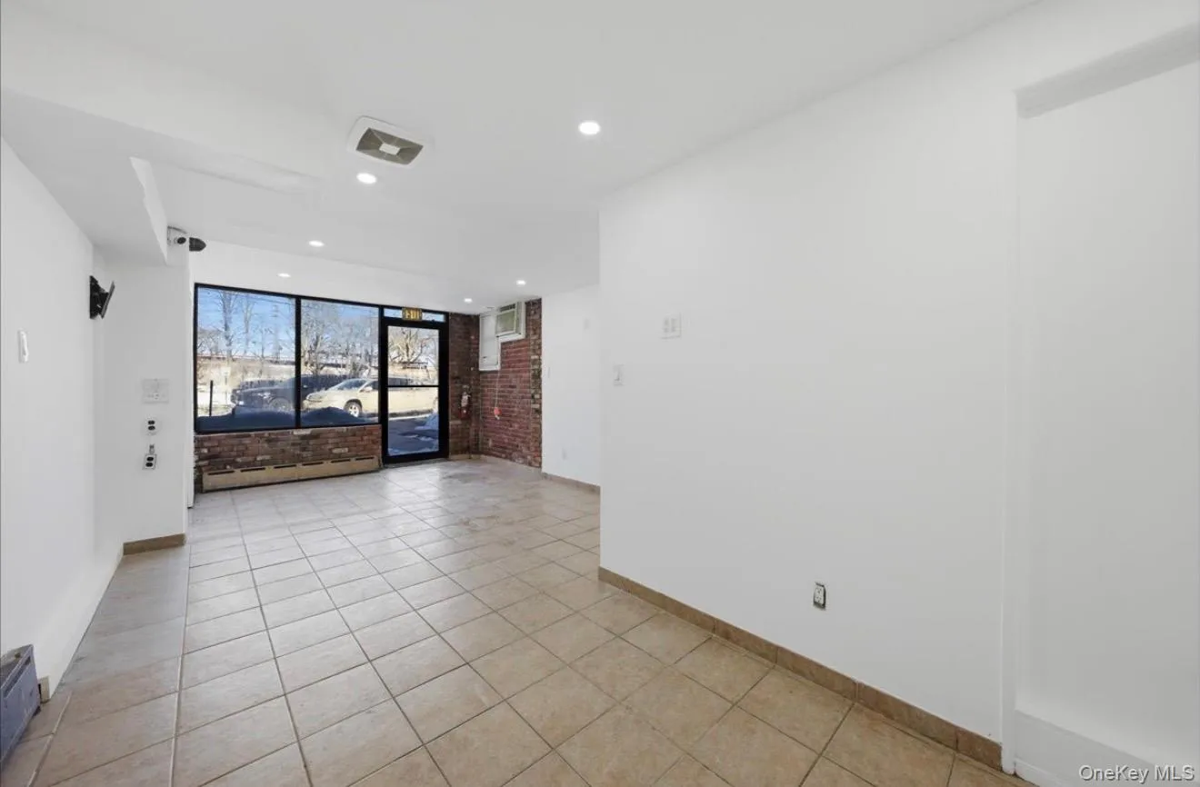 241-10 140th Avenue, New York, NY, ,Commercial Lease,For Rent,140th,0,961530 241-10 140th Avenue, New York, NY, ,Commercial Lease,For Rent,140th,0,961530
