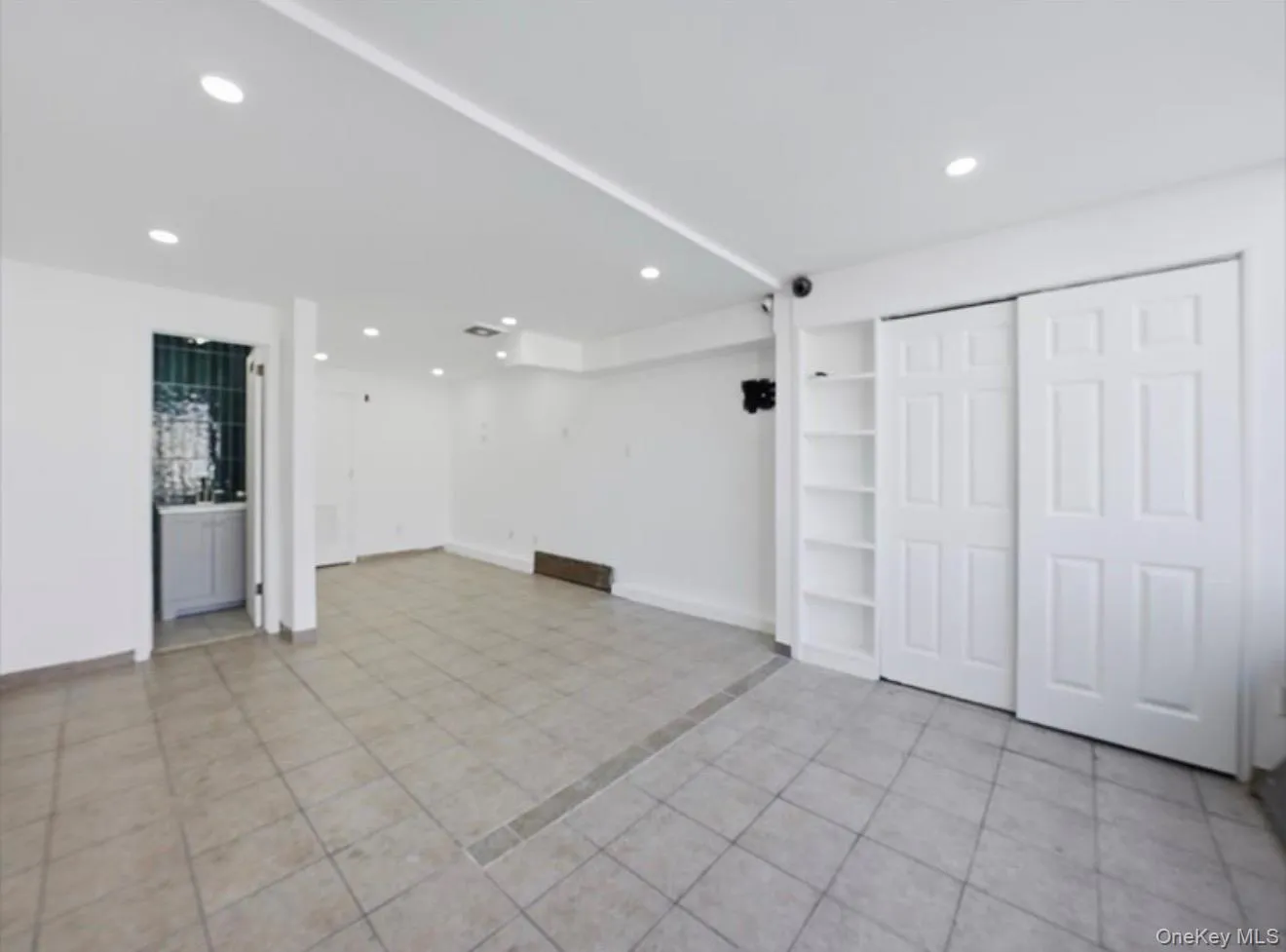 241-10 140th Avenue, New York, NY, ,Commercial Lease,For Rent,140th,0,961530 241-10 140th Avenue, New York, NY, ,Commercial Lease,For Rent,140th,0,961530