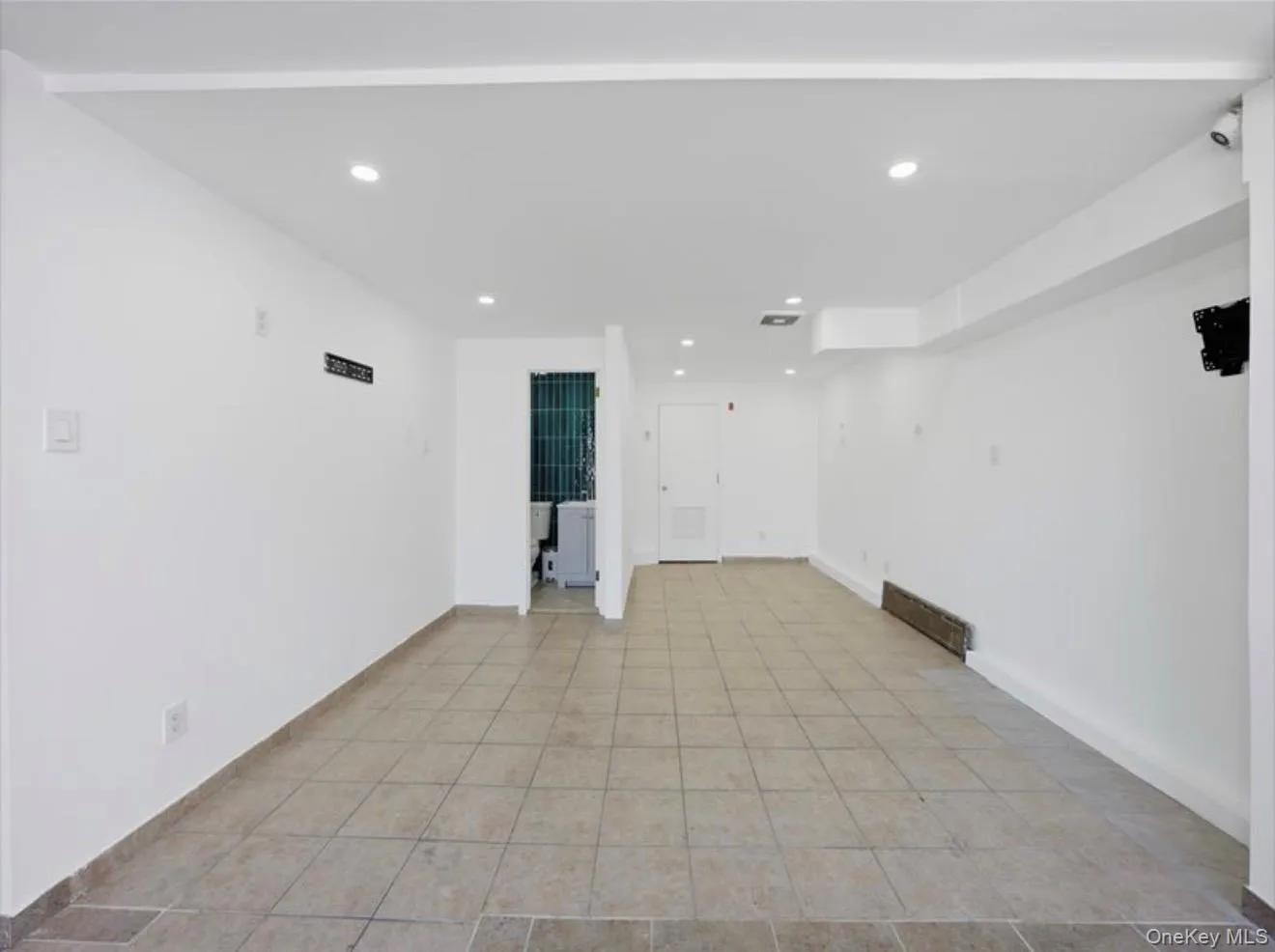 241-10 140th Avenue, New York, NY, ,Commercial Lease,For Rent,140th,0,961530 241-10 140th Avenue, New York, NY, ,Commercial Lease,For Rent,140th,0,961530