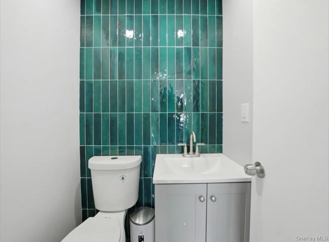 241-10 140th Avenue, New York, NY, ,Commercial Lease,For Rent,140th,0,961530 241-10 140th Avenue, New York, NY, ,Commercial Lease,For Rent,140th,0,961530