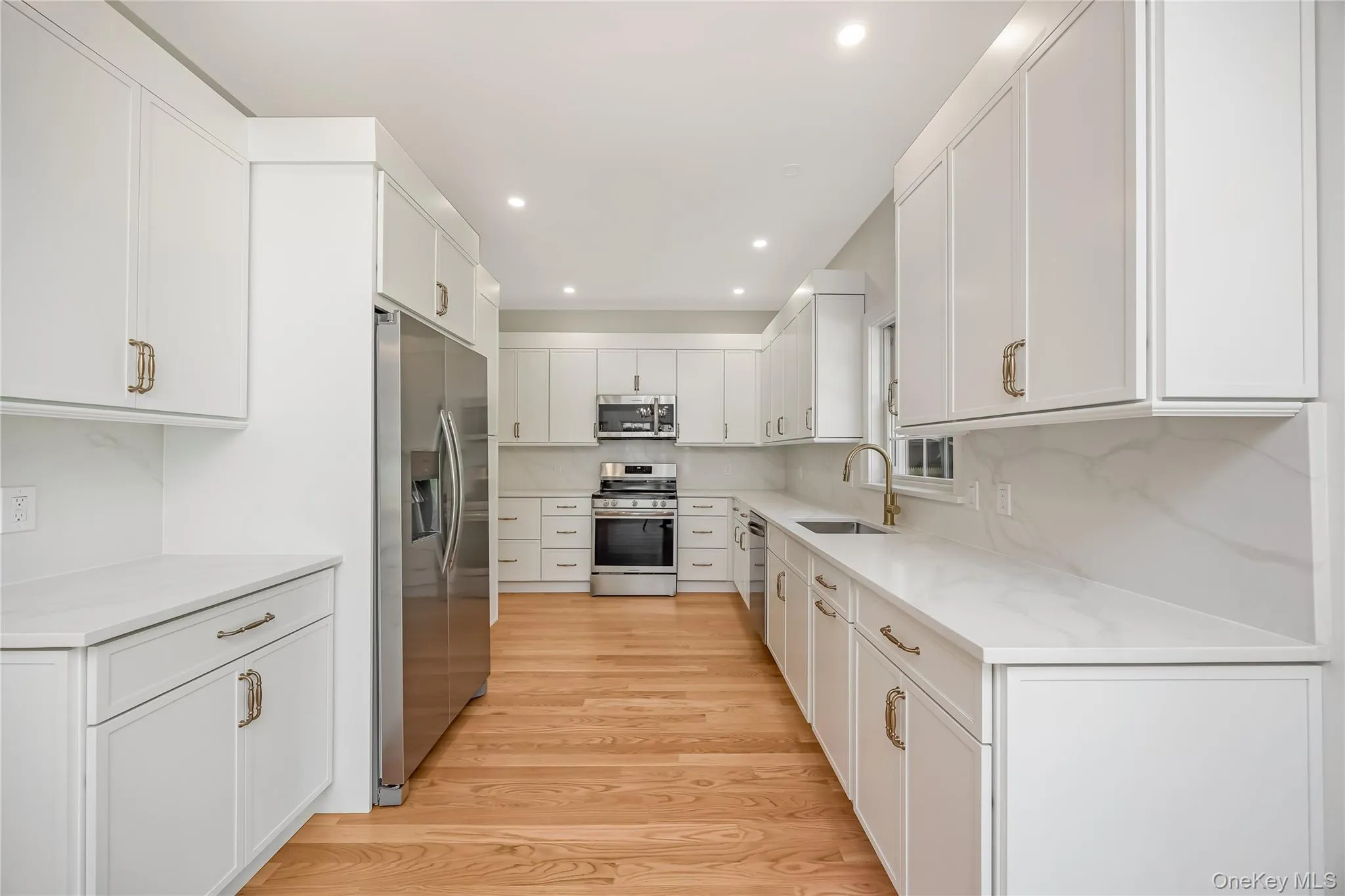 510 Bayport Avenue, Islip, NY, 3 Bedrooms Bedrooms, 7 Rooms Rooms,2 BathroomsBathrooms,Residential,For Rent,Bayport,0,961533 510 Bayport Avenue, Islip, NY, 3 Bedrooms Bedrooms, 7 Rooms Rooms,2 BathroomsBathrooms,Residential,For Rent,Bayport,0,961533