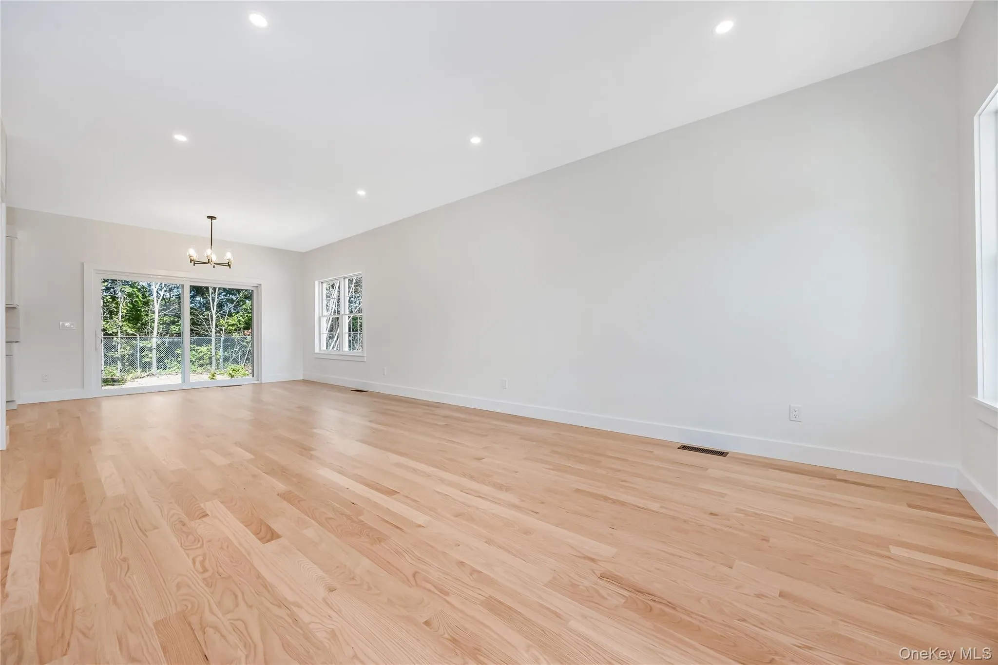 510 Bayport Avenue, Islip, NY, 3 Bedrooms Bedrooms, 7 Rooms Rooms,2 BathroomsBathrooms,Residential,For Rent,Bayport,0,961533 510 Bayport Avenue, Islip, NY, 3 Bedrooms Bedrooms, 7 Rooms Rooms,2 BathroomsBathrooms,Residential,For Rent,Bayport,0,961533