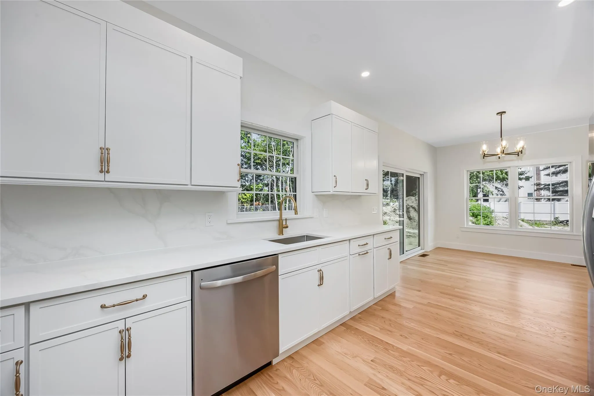 510 Bayport Avenue, Islip, NY, 3 Bedrooms Bedrooms, 7 Rooms Rooms,2 BathroomsBathrooms,Residential,For Rent,Bayport,0,961533 510 Bayport Avenue, Islip, NY, 3 Bedrooms Bedrooms, 7 Rooms Rooms,2 BathroomsBathrooms,Residential,For Rent,Bayport,0,961533