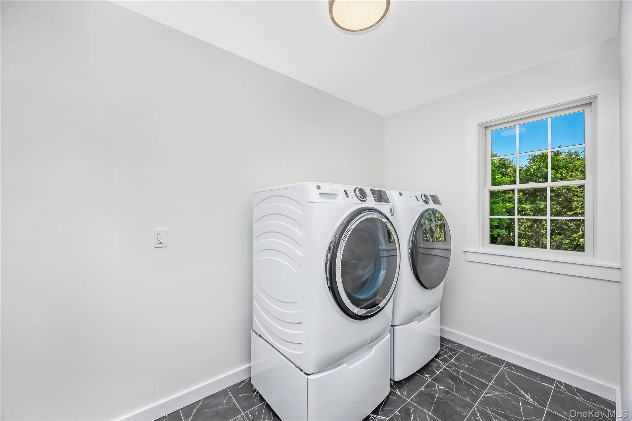 510 Bayport Avenue, Islip, NY, 3 Bedrooms Bedrooms, 7 Rooms Rooms,2 BathroomsBathrooms,Residential,For Rent,Bayport,0,961533 510 Bayport Avenue, Islip, NY, 3 Bedrooms Bedrooms, 7 Rooms Rooms,2 BathroomsBathrooms,Residential,For Rent,Bayport,0,961533