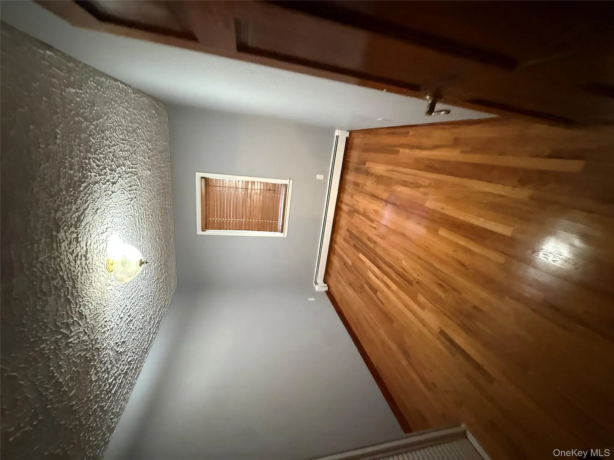 7961 78th Avenue, New York, NY, 3 Bedrooms Bedrooms, 7 Rooms Rooms,1 BathroomBathrooms,Residential Lease,For Rent,78th,0,961605 7961 78th Avenue, New York, NY, 3 Bedrooms Bedrooms, 7 Rooms Rooms,1 BathroomBathrooms,Residential Lease,For Rent,78th,0,961605