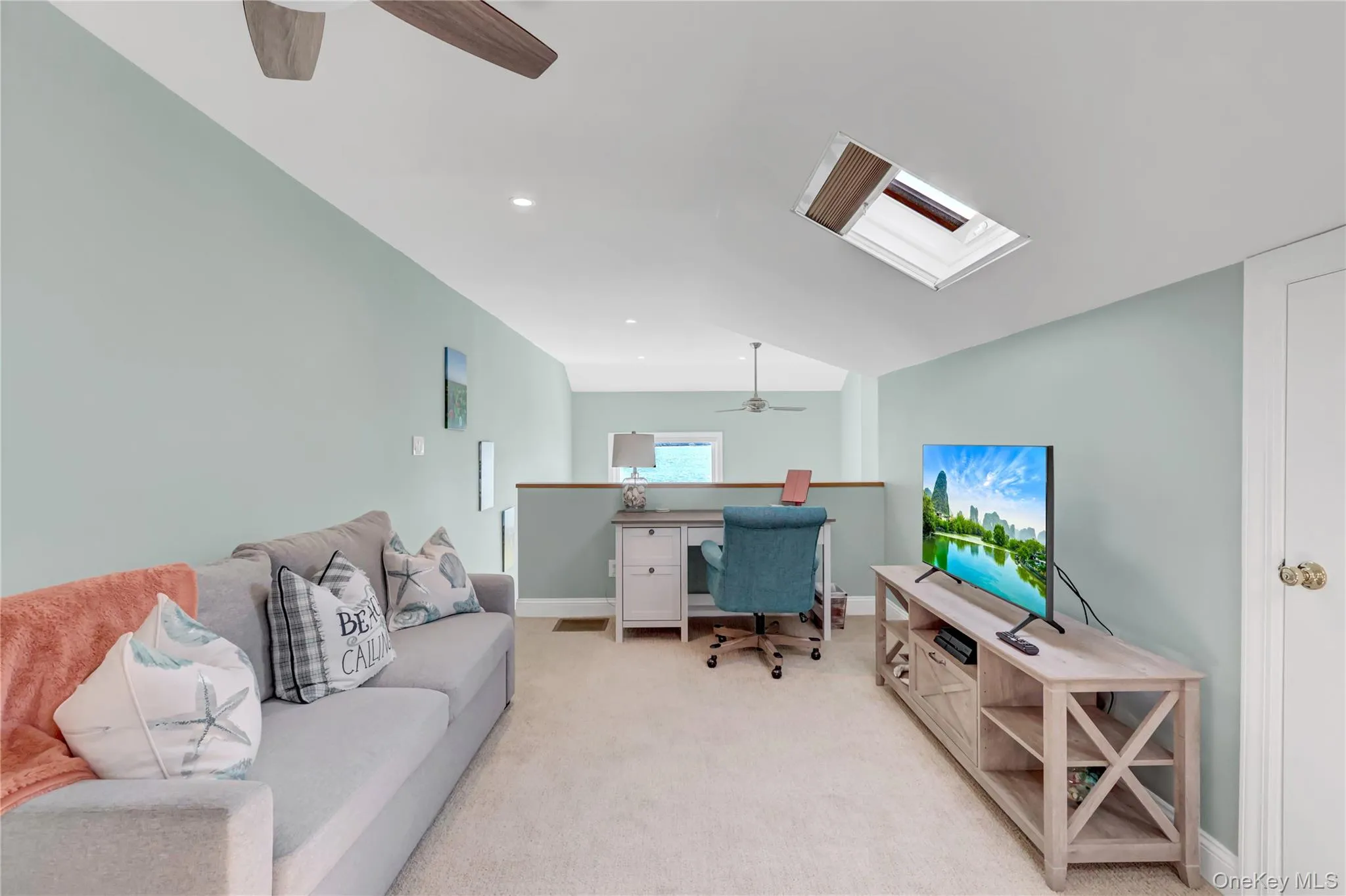 The den creates a great option for home office, get away space for second tv viewing or just take a nap with a good book. The den creates a great option for home office, get away space for second tv viewing or just take a nap with a good book.