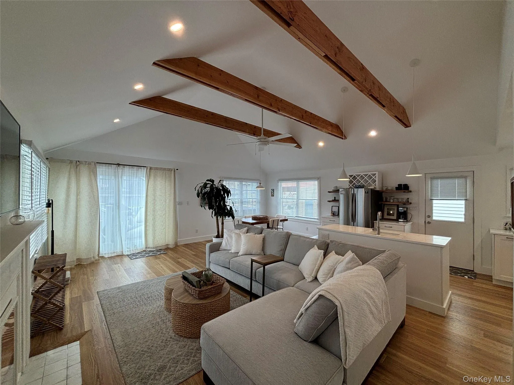 Open Plan Living/Kitchen Open Plan Living/Kitchen