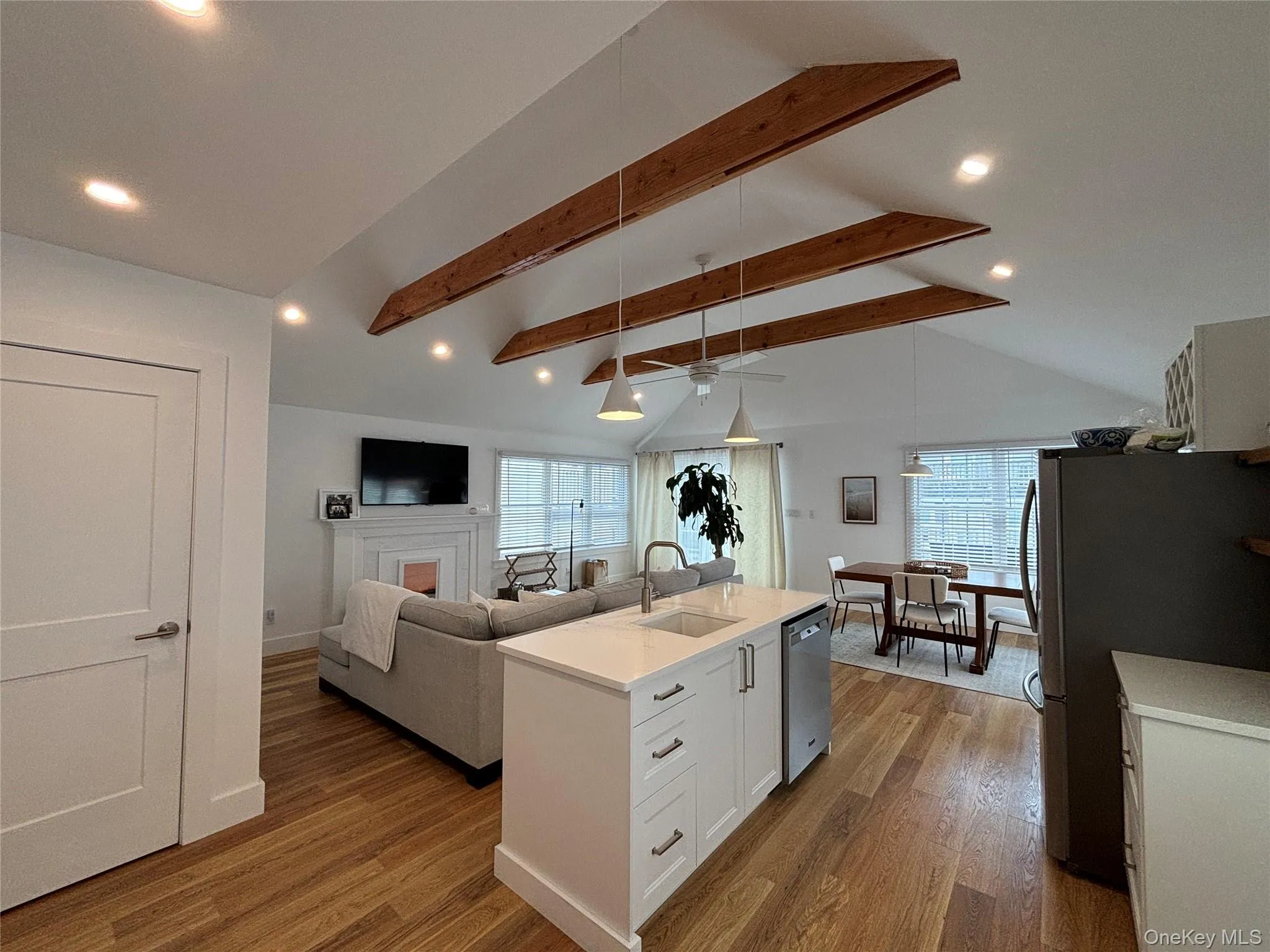 18 Louisiana Street, Long Beach, NY, 3 Bedrooms Bedrooms, 5 Rooms Rooms,2 BathroomsBathrooms,Residential Lease,For Rent,Louisiana,0,961703 18 Louisiana Street, Long Beach, NY, 3 Bedrooms Bedrooms, 5 Rooms Rooms,2 BathroomsBathrooms,Residential Lease,For Rent,Louisiana,0,961703