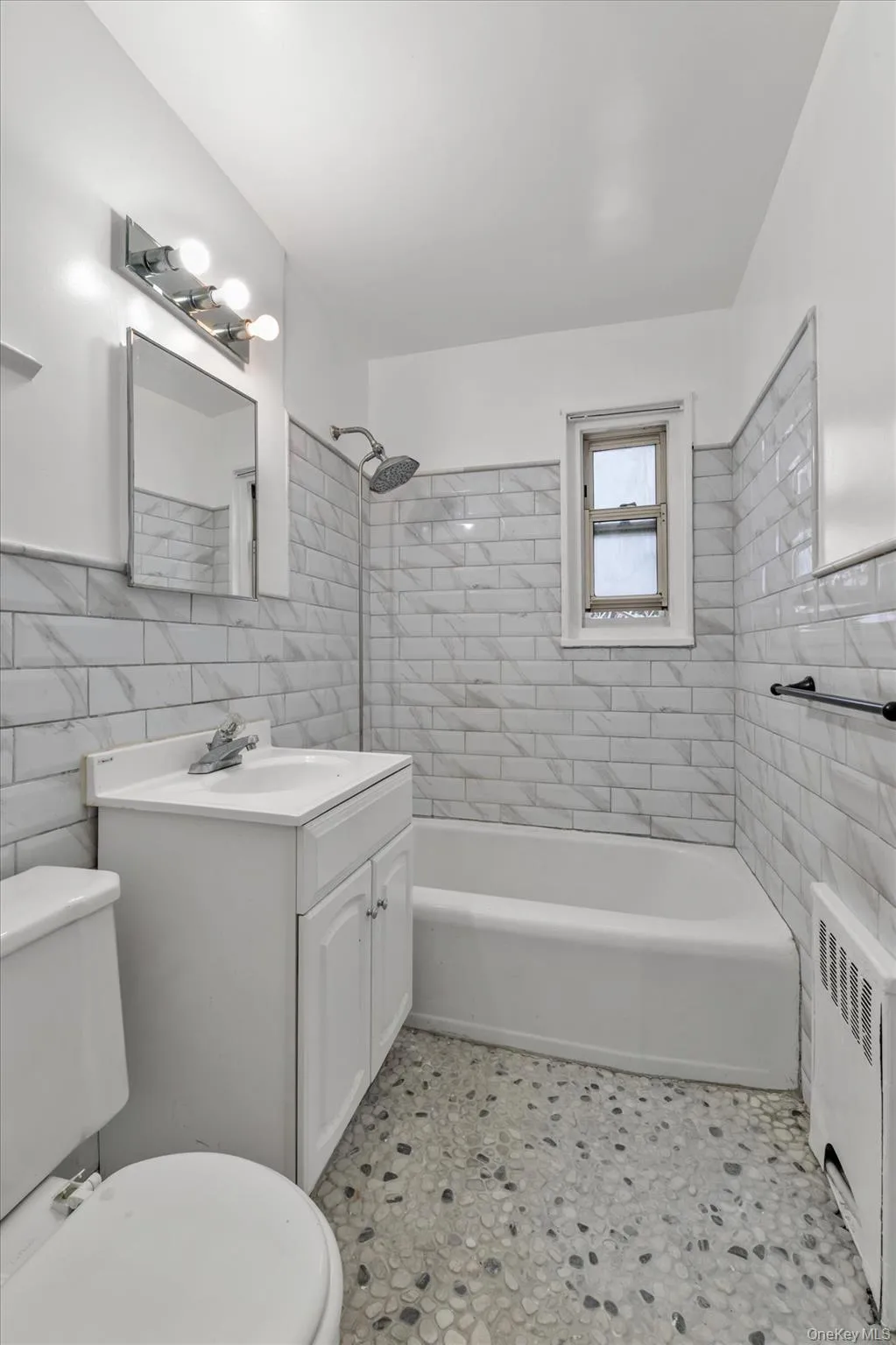 251-16 58th Avenue, New York, NY, 1 Bedroom Bedrooms, 4 Rooms Rooms,1 BathroomBathrooms,Residential Sale,For Rent,58th Avenue,0,961717 251-16 58th Avenue, New York, NY, 1 Bedroom Bedrooms, 4 Rooms Rooms,1 BathroomBathrooms,Residential Sale,For Rent,58th Avenue,0,961717