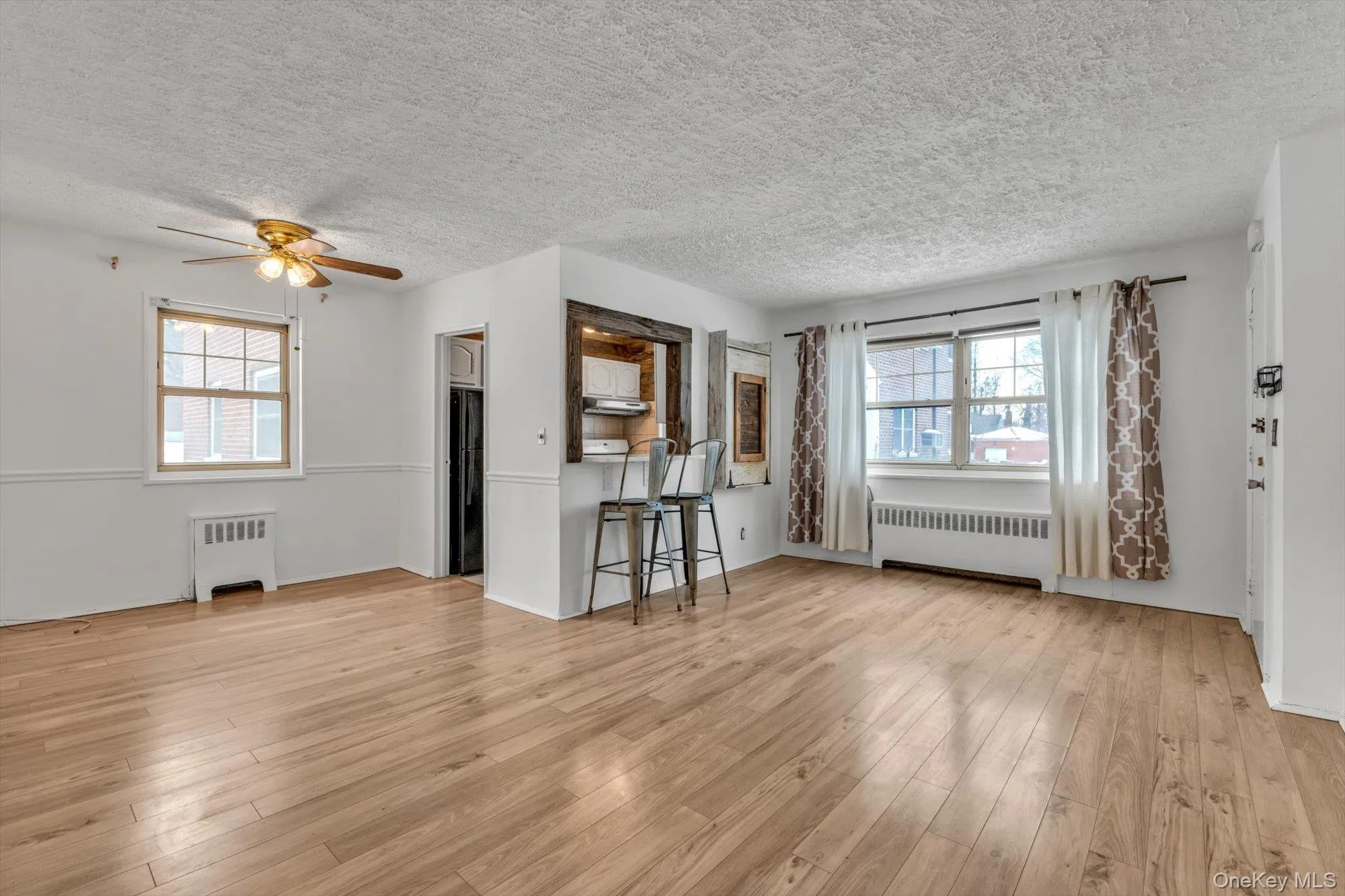 251-16 58th Avenue, New York, NY, 1 Bedroom Bedrooms, 4 Rooms Rooms,1 BathroomBathrooms,Residential Sale,For Rent,58th Avenue,0,961717 251-16 58th Avenue, New York, NY, 1 Bedroom Bedrooms, 4 Rooms Rooms,1 BathroomBathrooms,Residential Sale,For Rent,58th Avenue,0,961717