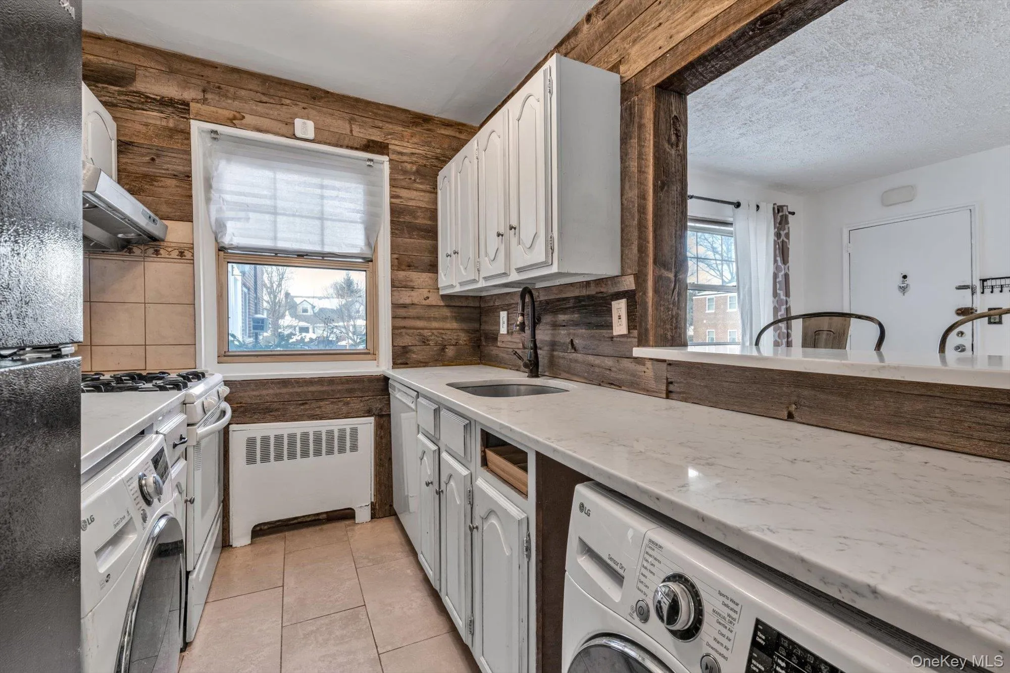 251-16 58th Avenue, New York, NY, 1 Bedroom Bedrooms, 4 Rooms Rooms,1 BathroomBathrooms,Residential Sale,For Rent,58th Avenue,0,961717 251-16 58th Avenue, New York, NY, 1 Bedroom Bedrooms, 4 Rooms Rooms,1 BathroomBathrooms,Residential Sale,For Rent,58th Avenue,0,961717