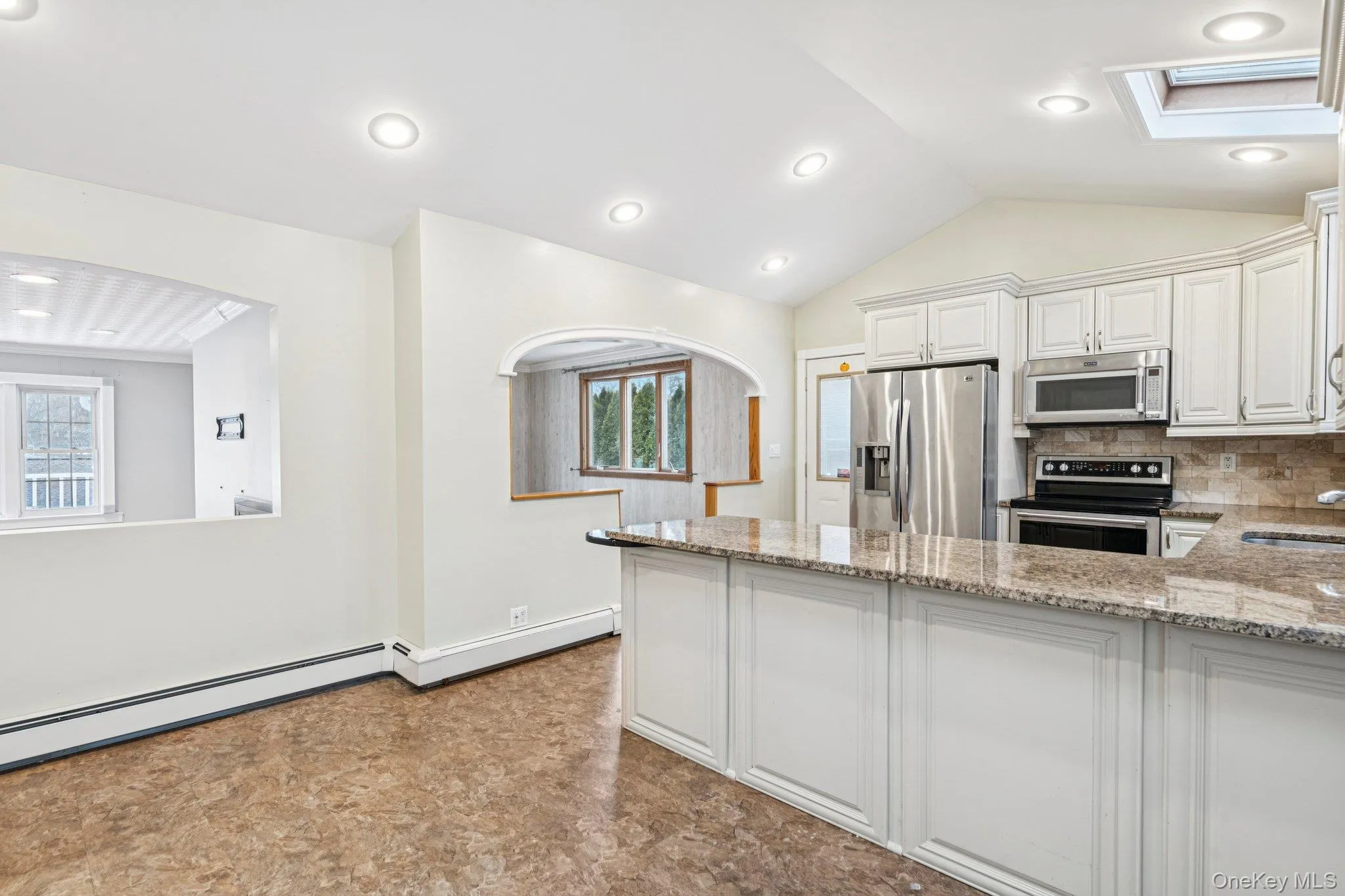 115 Arlington Road, Brookhaven, NY, 5 Bedrooms Bedrooms, 10 Rooms Rooms,3 BathroomsBathrooms,Residential,For Rent,Arlington,0,961719 115 Arlington Road, Brookhaven, NY, 5 Bedrooms Bedrooms, 10 Rooms Rooms,3 BathroomsBathrooms,Residential,For Rent,Arlington,0,961719