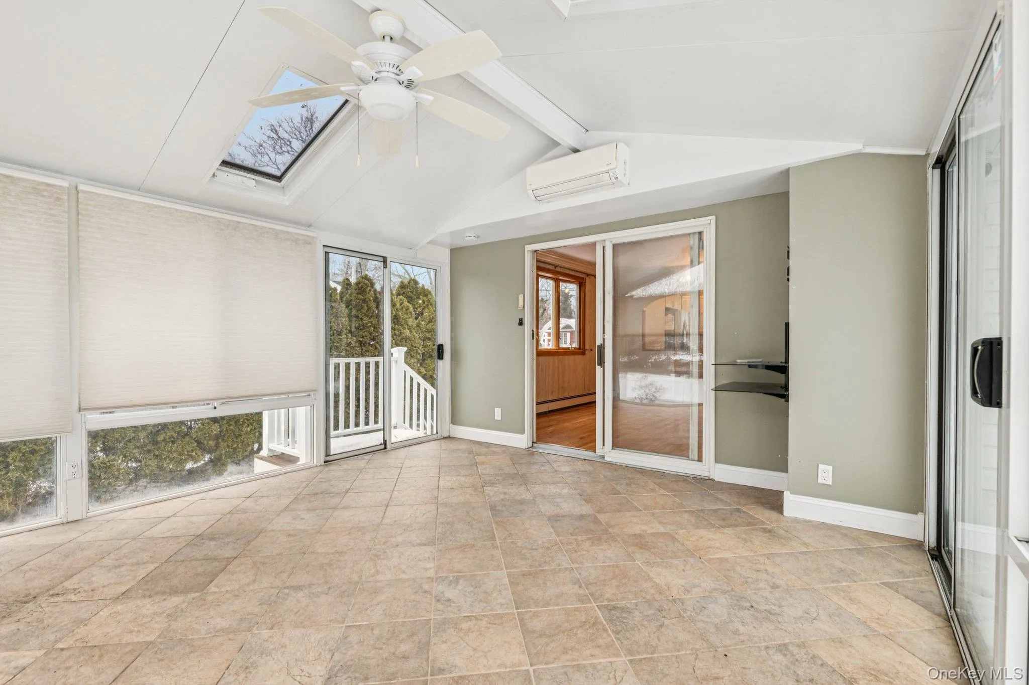 115 Arlington Road, Brookhaven, NY, 5 Bedrooms Bedrooms, 10 Rooms Rooms,3 BathroomsBathrooms,Residential,For Rent,Arlington,0,961719 115 Arlington Road, Brookhaven, NY, 5 Bedrooms Bedrooms, 10 Rooms Rooms,3 BathroomsBathrooms,Residential,For Rent,Arlington,0,961719