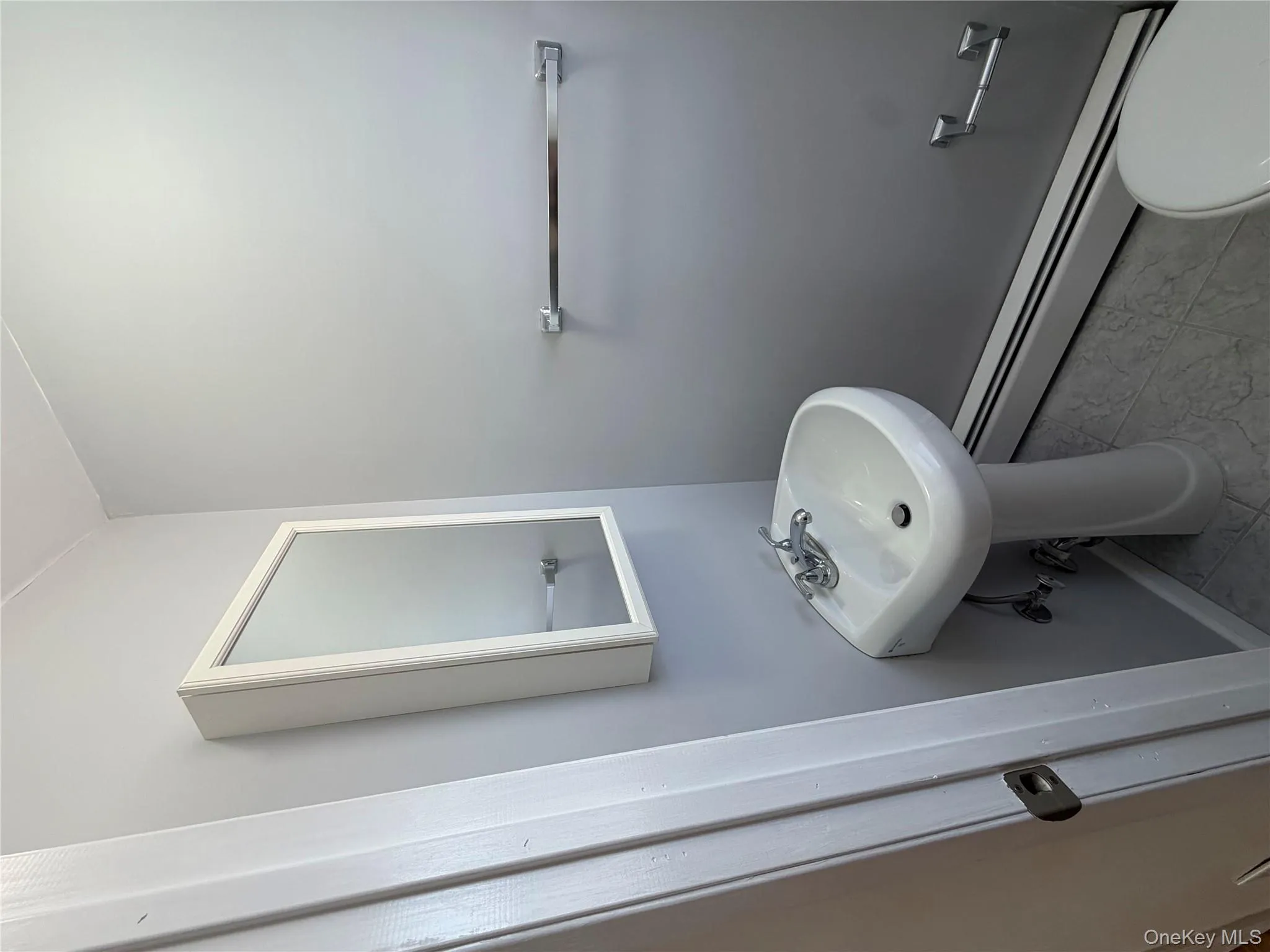 164-11 95th Street, New York, NY, 2 Bedrooms Bedrooms, 5 Rooms Rooms,1 BathroomBathrooms,Residential Lease,For Rent,95th,0,961724 164-11 95th Street, New York, NY, 2 Bedrooms Bedrooms, 5 Rooms Rooms,1 BathroomBathrooms,Residential Lease,For Rent,95th,0,961724