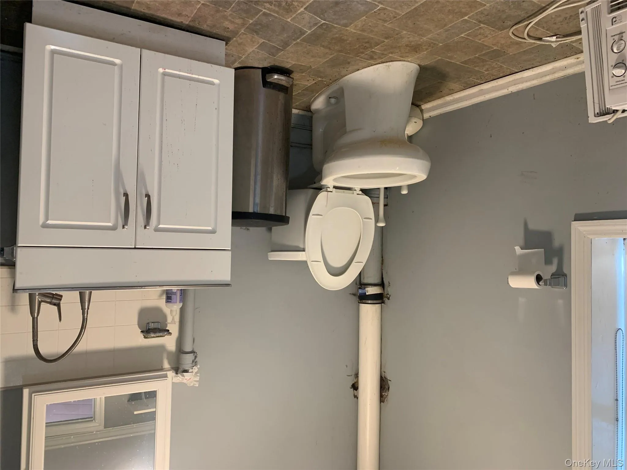 10 Willowdale Avenue, North Hempstead, NY, ,Commercial Lease,For Rent,Willowdale,0,961743 10 Willowdale Avenue, North Hempstead, NY, ,Commercial Lease,For Rent,Willowdale,0,961743