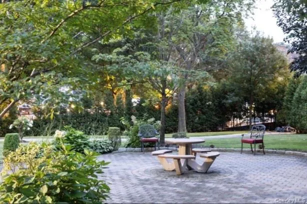 5 Fordham Hill Oval, New York, NY, 2 Bedrooms Bedrooms, 5 Rooms Rooms,1 BathroomBathrooms,Residential Lease,For Rent,Fordham Hill,0,961766 5 Fordham Hill Oval, New York, NY, 2 Bedrooms Bedrooms, 5 Rooms Rooms,1 BathroomBathrooms,Residential Lease,For Rent,Fordham Hill,0,961766
