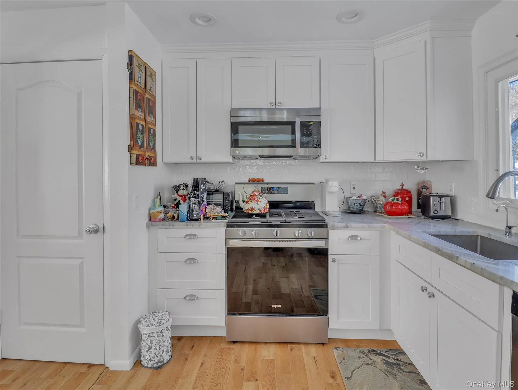 6 Kenbar Road, Clarkstown, NY, 5 Bedrooms Bedrooms, 10 Rooms Rooms,3 BathroomsBathrooms,Residential Lease,For Rent,Kenbar,0,961783 6 Kenbar Road, Clarkstown, NY, 5 Bedrooms Bedrooms, 10 Rooms Rooms,3 BathroomsBathrooms,Residential Lease,For Rent,Kenbar,0,961783