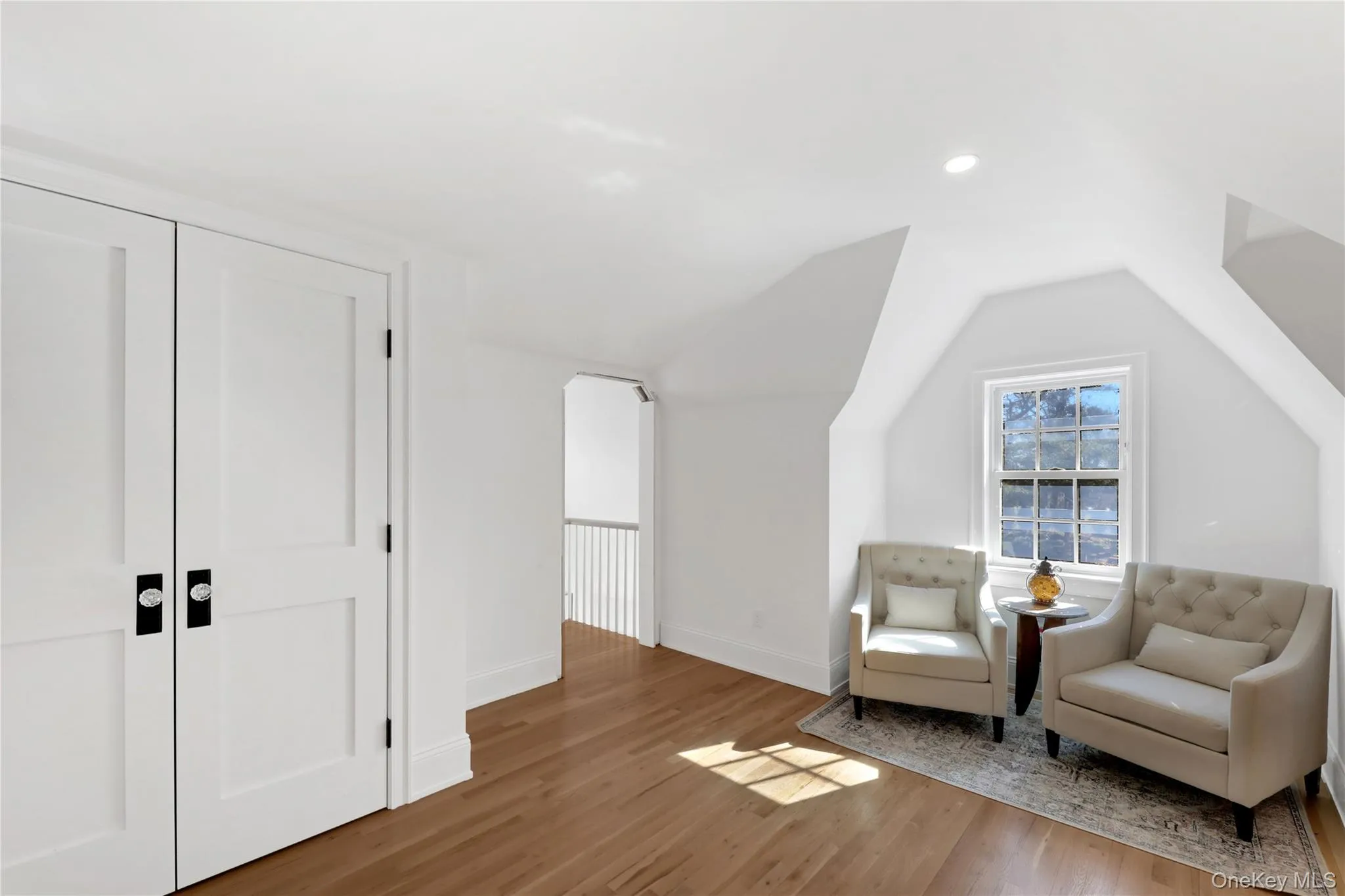 17C Basket Neck Lane, Southampton, NY, 3 Bedroom Bedrooms, 5 Room Rooms,3 BathroomBathrooms,Residential Lease,For Rent,Basket Neck Lane,0,961793 17C Basket Neck Lane, Southampton, NY, 3 Bedroom Bedrooms, 5 Room Rooms,3 BathroomBathrooms,Residential Lease,For Rent,Basket Neck Lane,0,961793