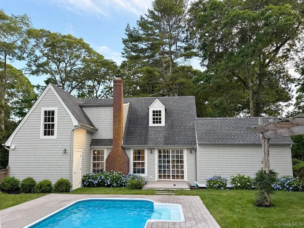 17C Basket Neck Lane, Southampton, NY, 3 Bedroom Bedrooms, 5 Room Rooms,3 BathroomBathrooms,Residential Lease,For Rent,Basket Neck Lane,0,961793 17C Basket Neck Lane, Southampton, NY, 3 Bedroom Bedrooms, 5 Room Rooms,3 BathroomBathrooms,Residential Lease,For Rent,Basket Neck Lane,0,961793